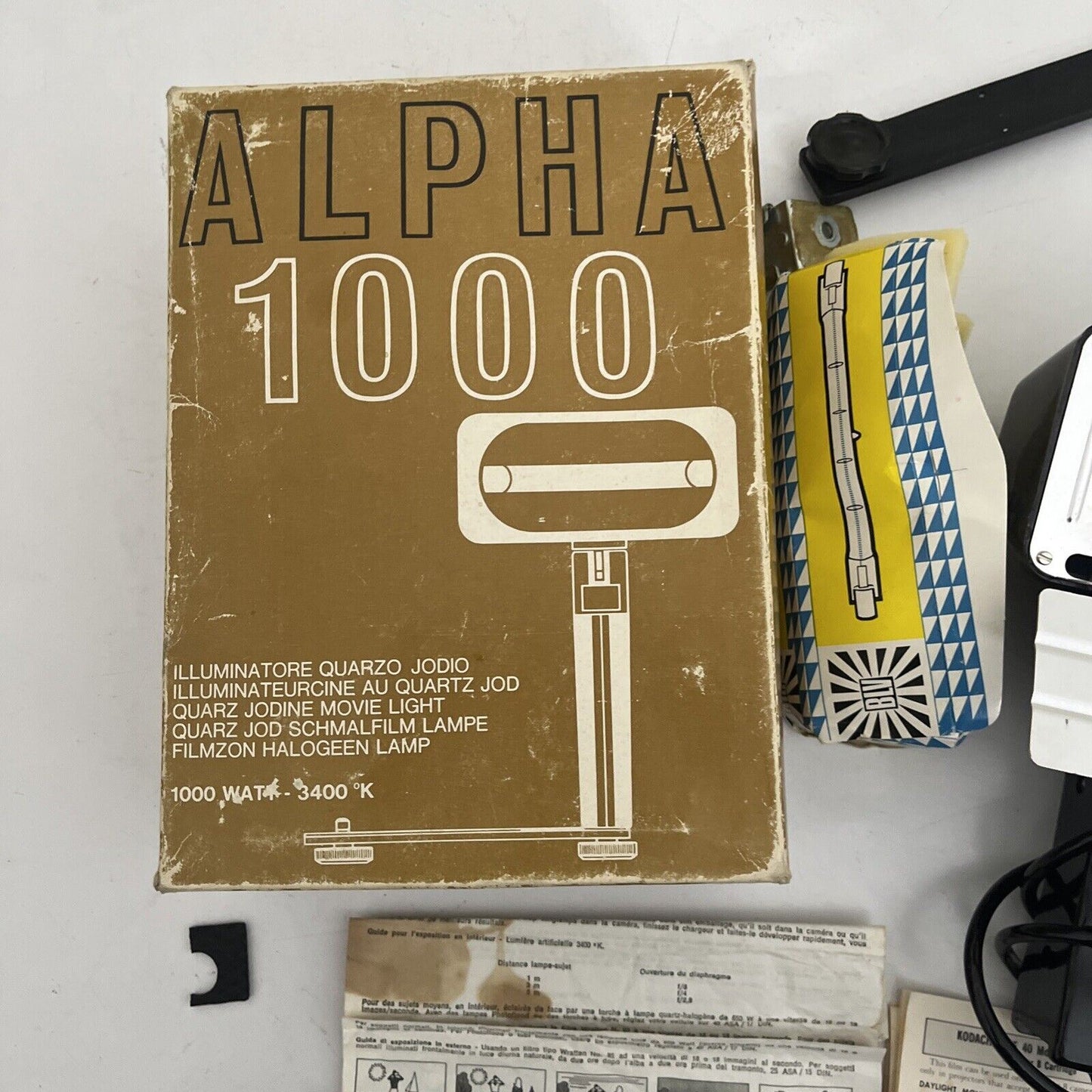 Alpha 1000 Halogen Lamp for Super 8 Film Camera *parts or repair*