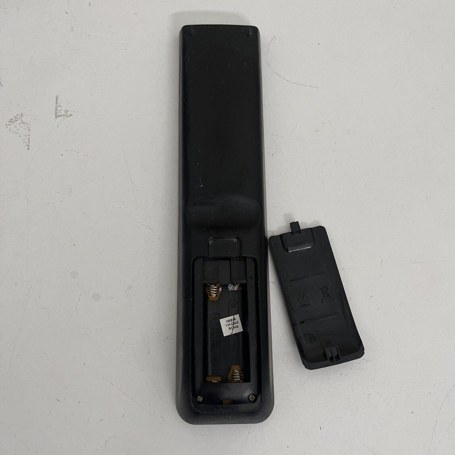 Genuine Hisense EN-31611A Remote Control for TV