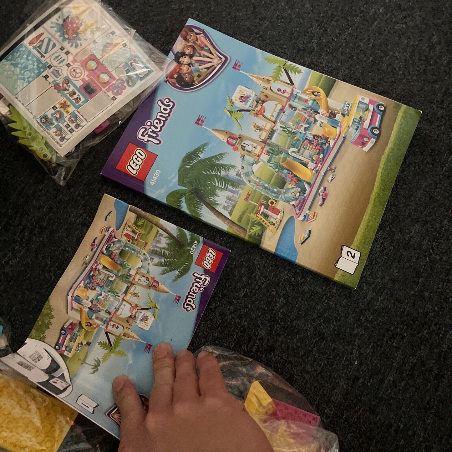 Lego Friends: Summer Fun Water Park Set (41430) *Incomplete/Uncounted*