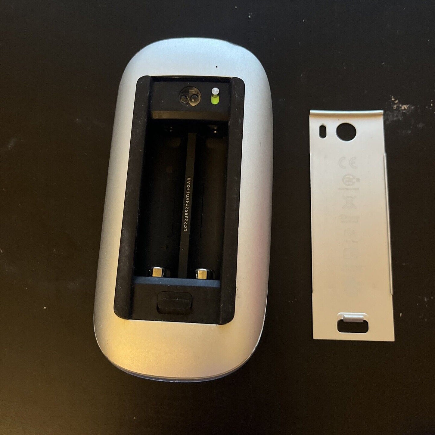 Apple Wireless Magic Mouse Bluetooth A1296