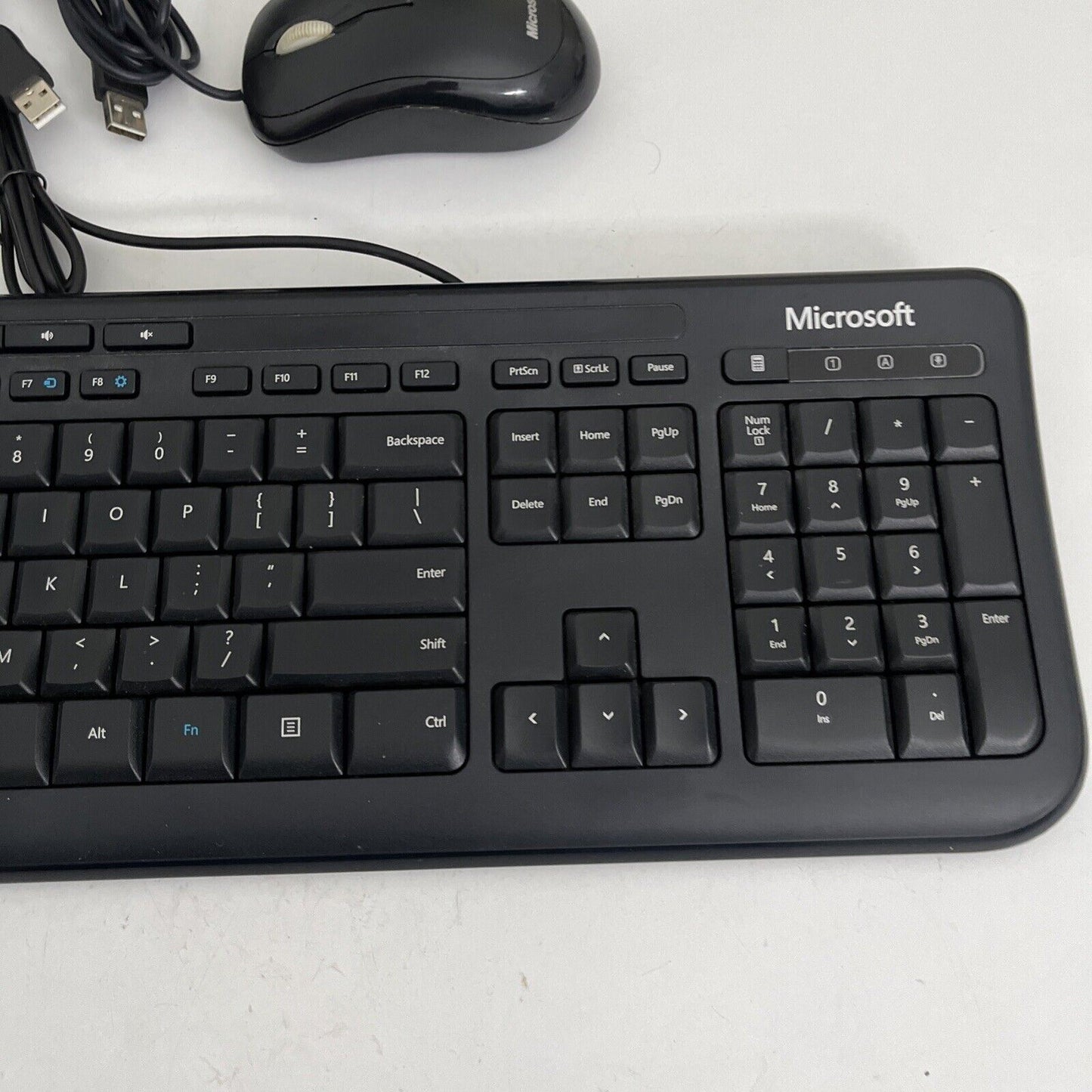 Microsoft Wired USB Keyboard 600 & Microsoft Optical Mouse USB v2.0