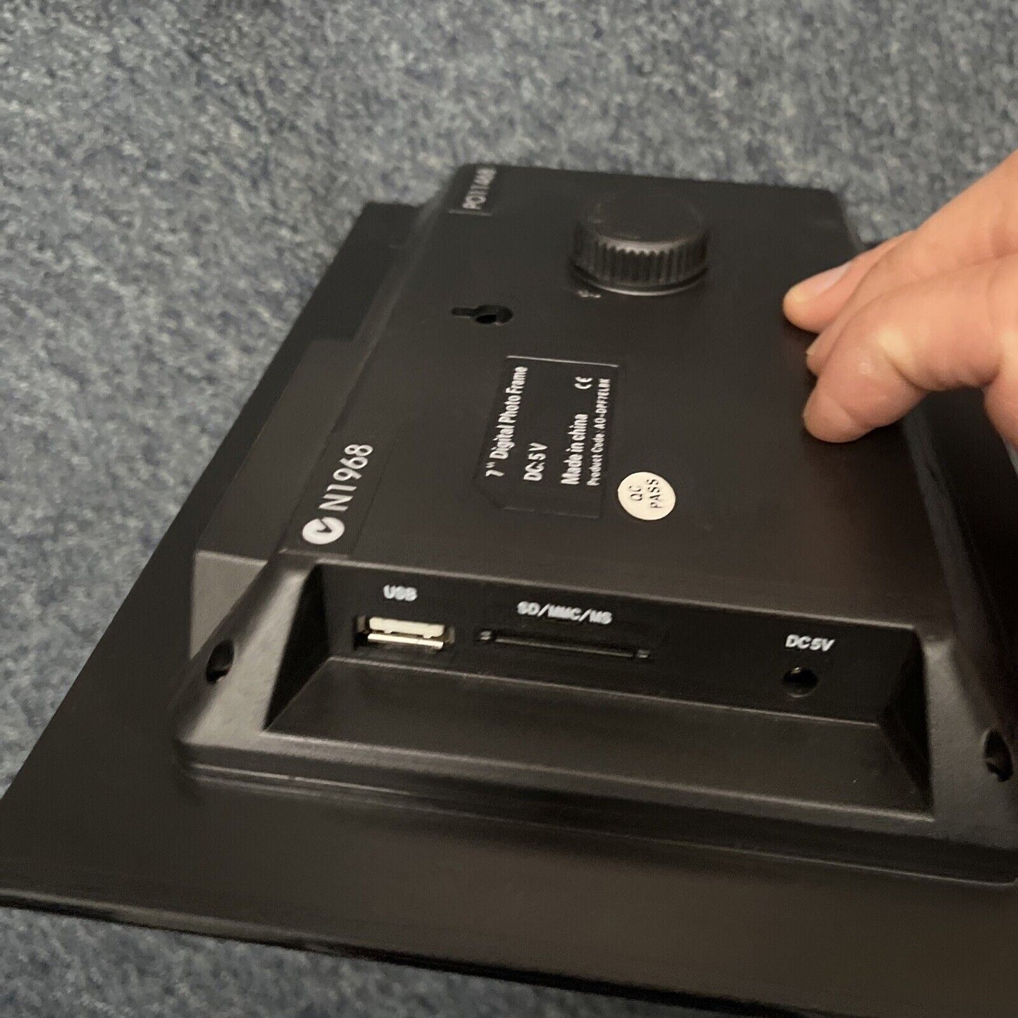 Digital Photo Frame 7"