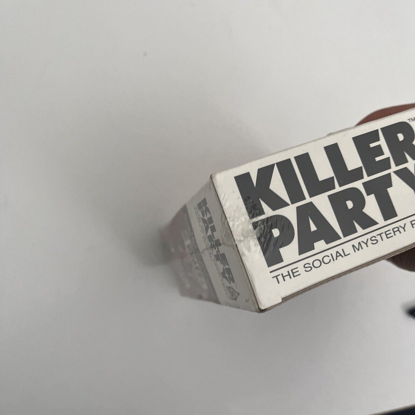 *New Sealed* Killer Party: The Social Mystery Party Game - Bone Appetit