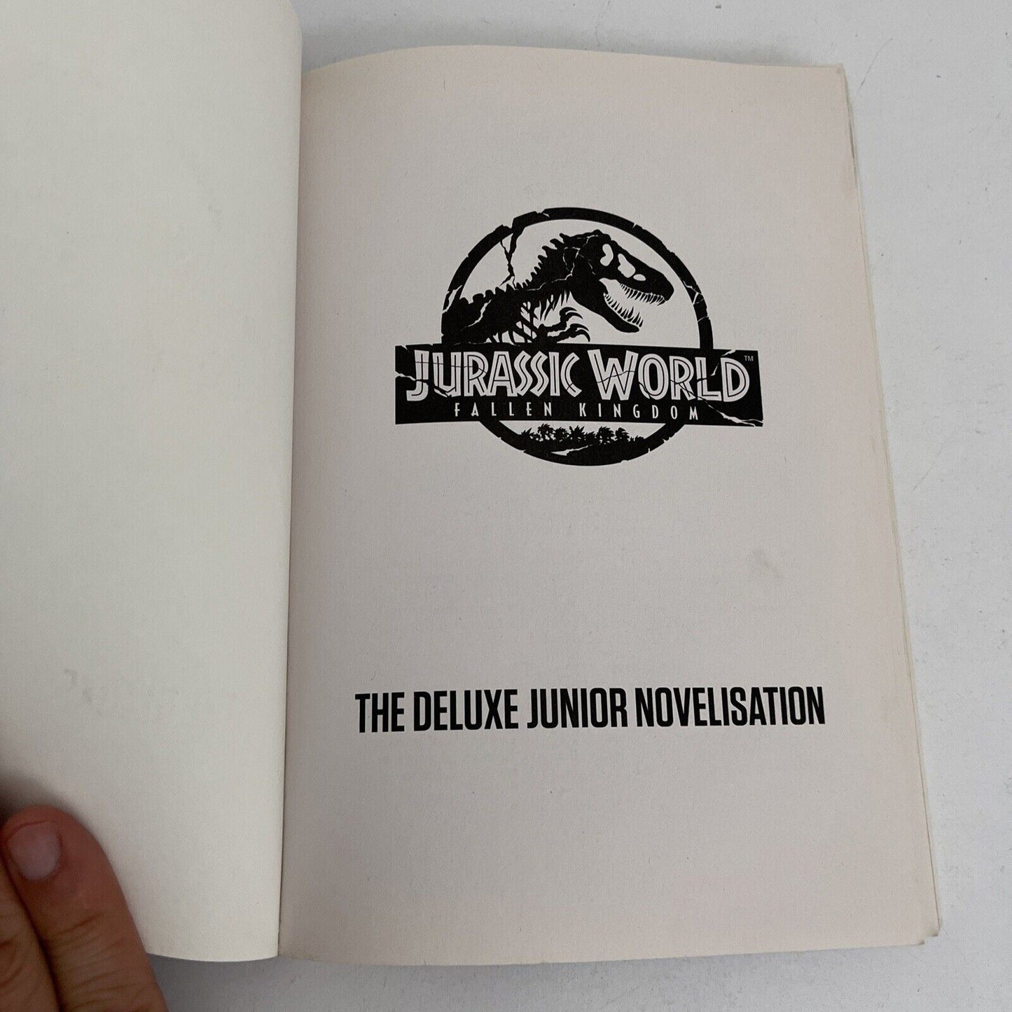 Jurassic World: Fallen Kingdom (Paperback, 2018)