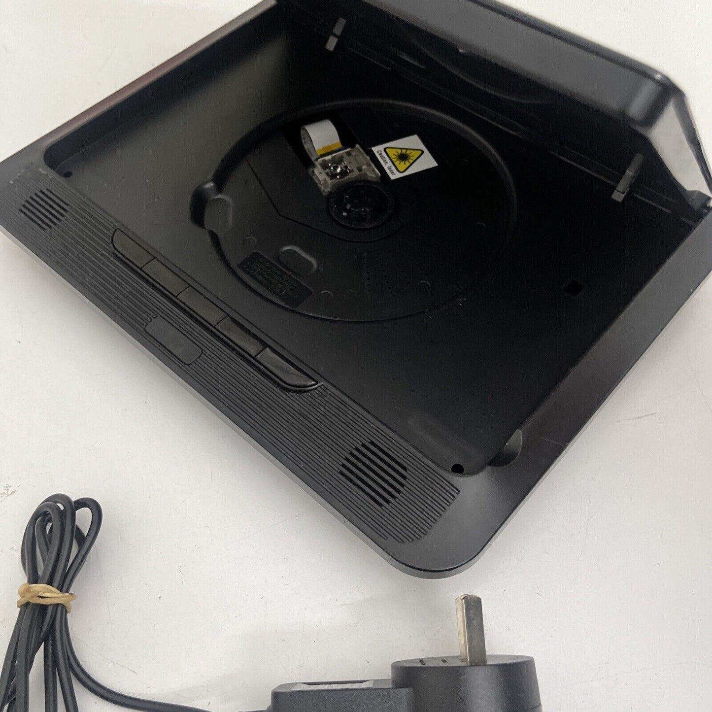 Teac Portable DVD Player 9" DVP902T *No Remote & Single Screen*