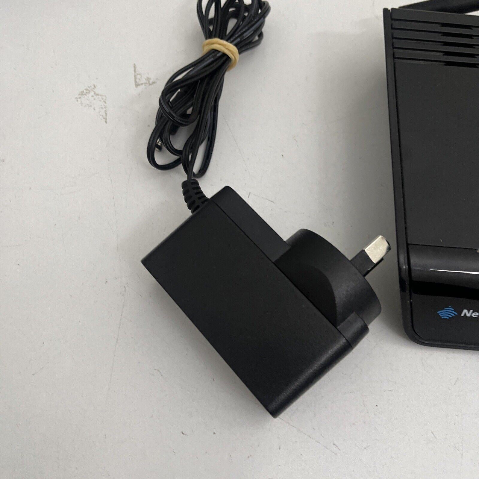 Netcomm Wireless N300 Wifi Gigabit Router NF12 NBN Ready – Retro Unit