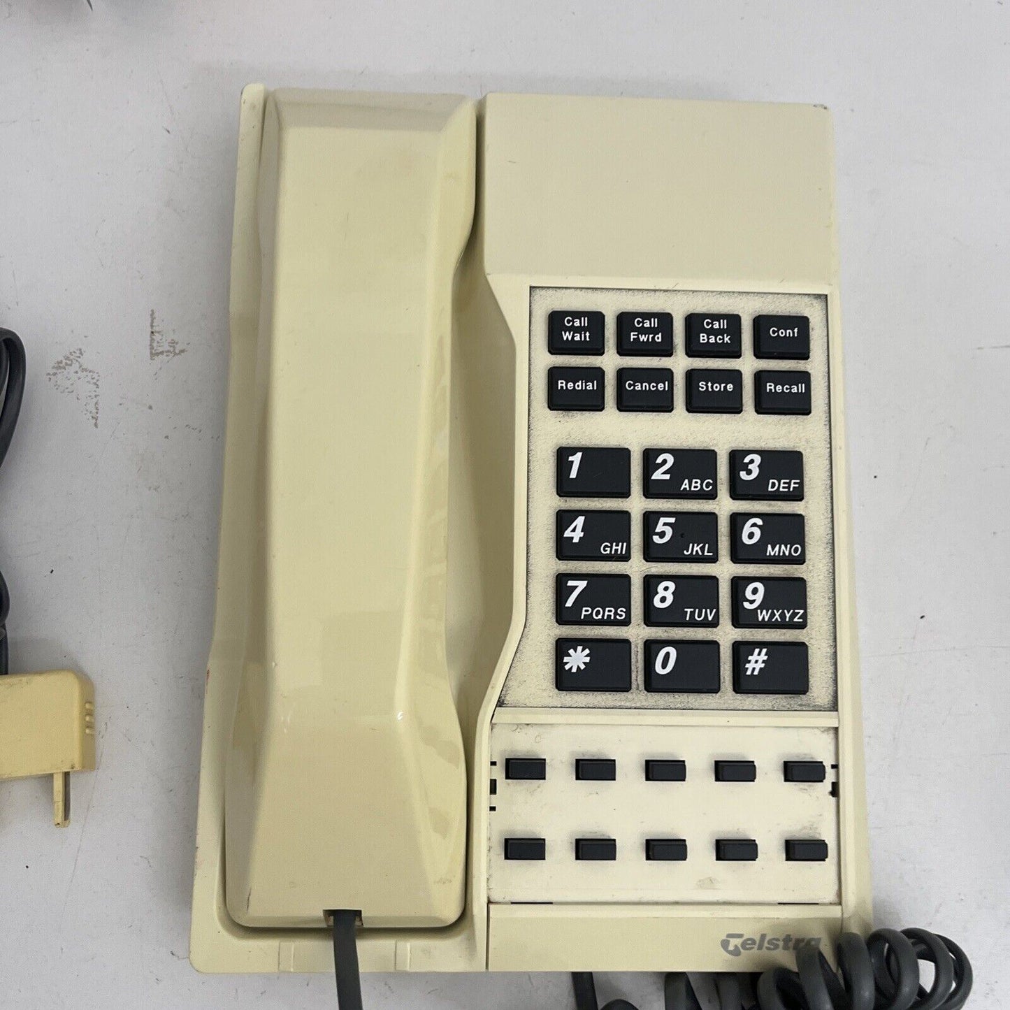 Telstra Touchfone TF400C Landline Desktop Corded Telephone Made in Australia