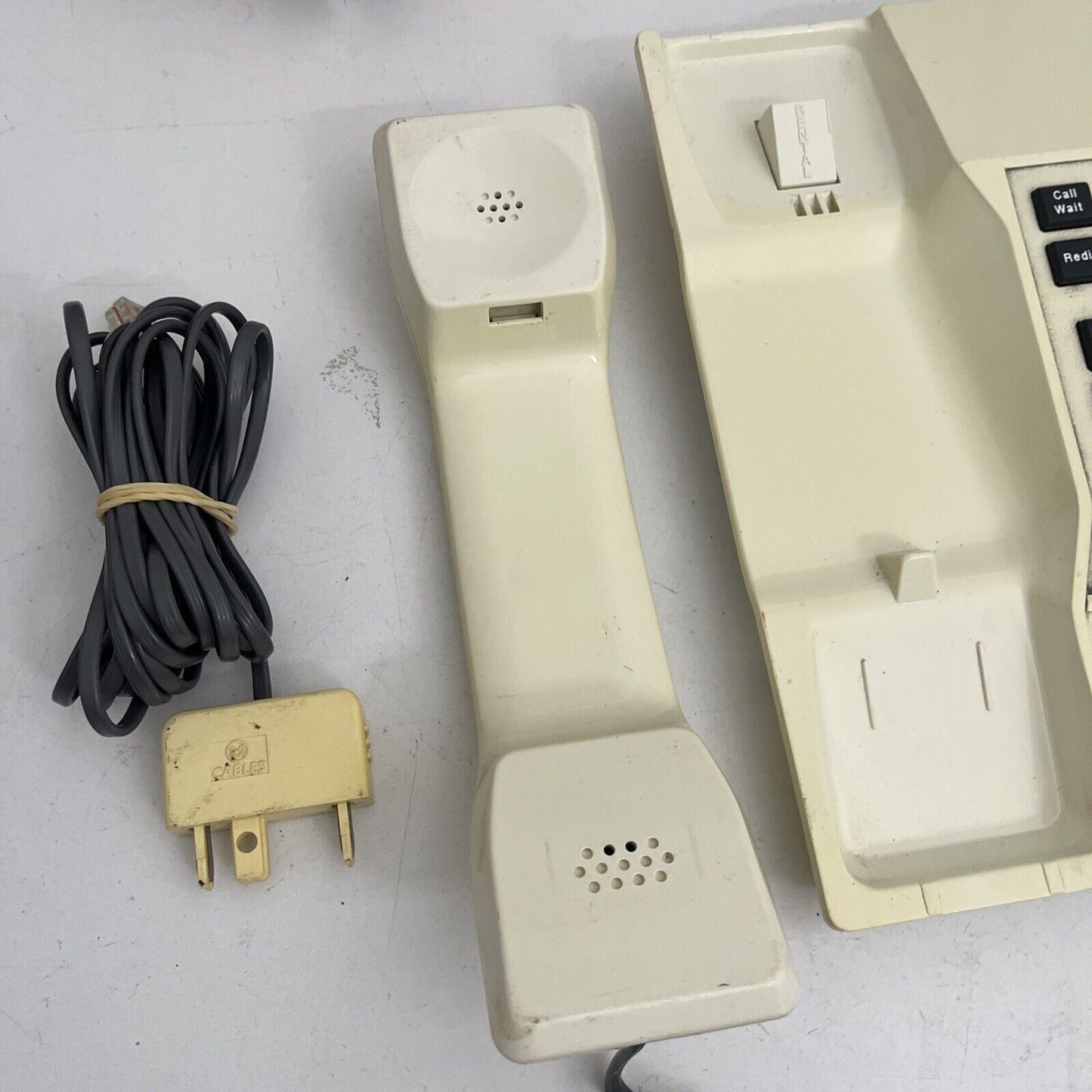 Telstra Touchfone TF400C Landline Desktop Corded Telephone Made in Australia