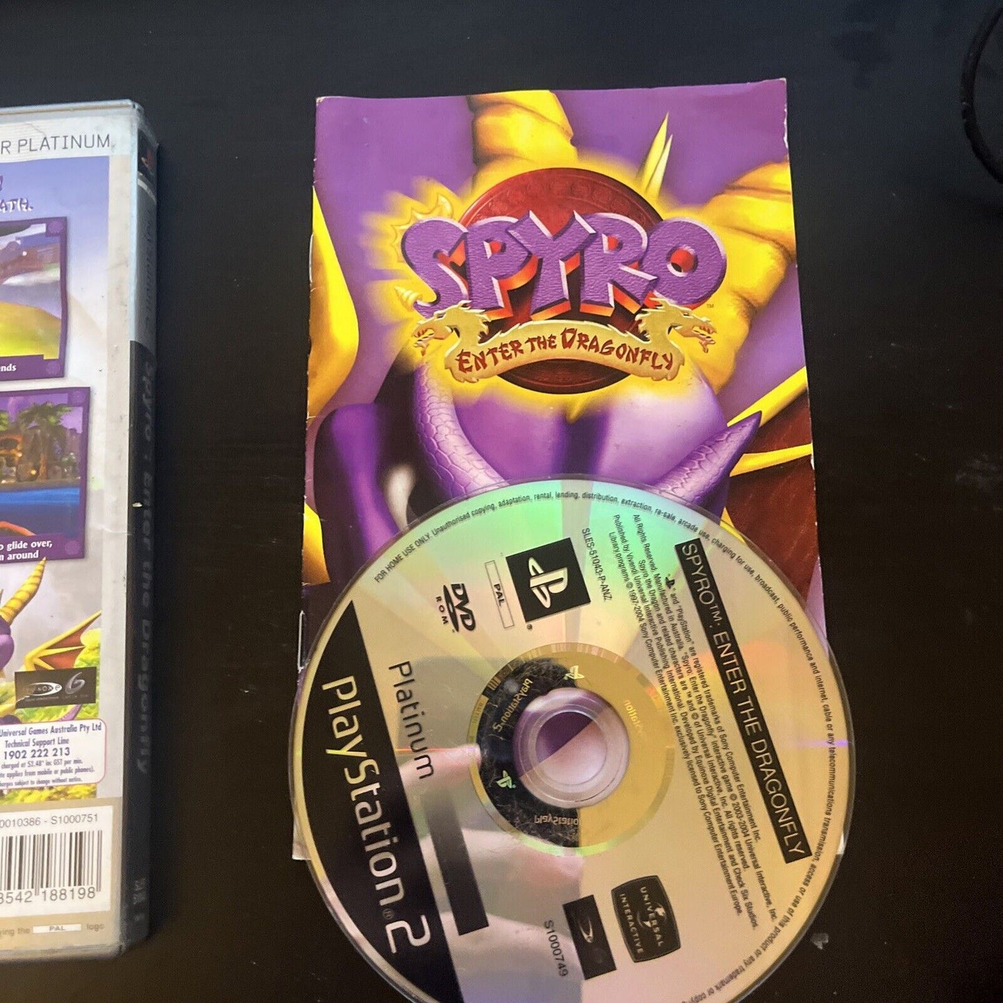 Spyro Enter the Dragonfly Sony Playstation 2 (PS2) Complete with Manual PAL Game