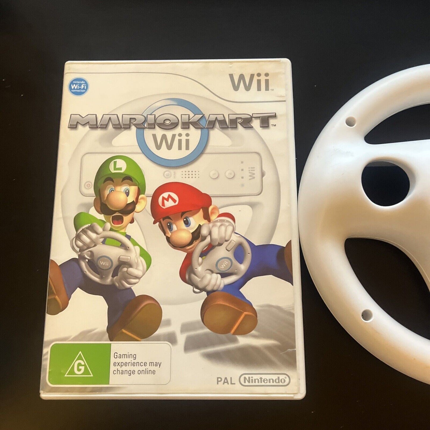 Mario Kart Wii Nintendo Wii with Steering Wheel PAL