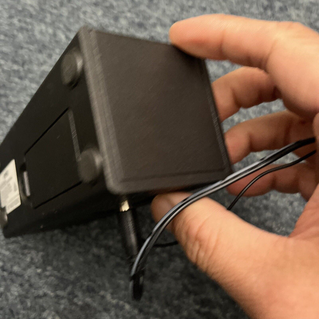 Anko Alarm Clock AM/FM Radio Black CAA18030 Retro Unit