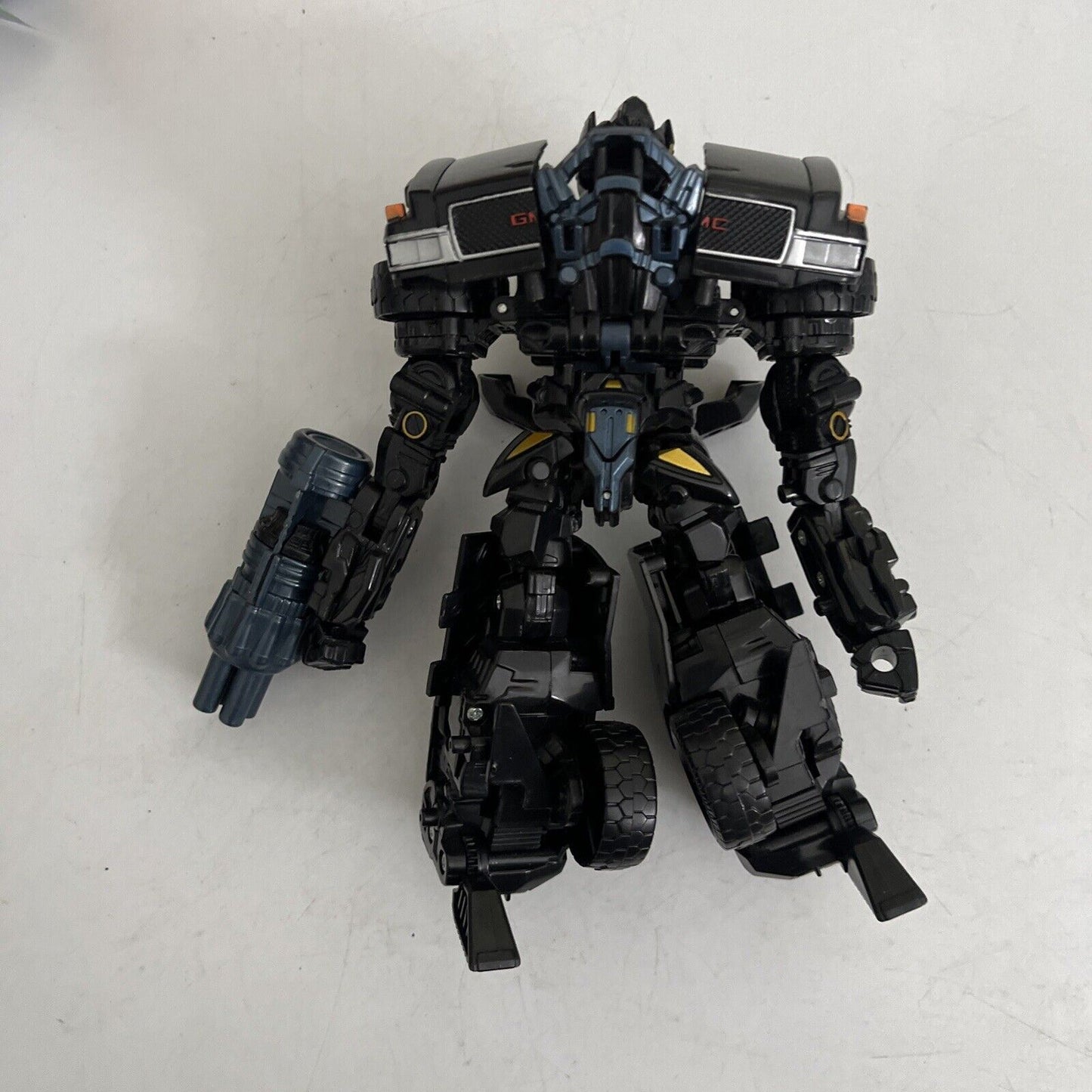 Ironhide The Transformers 6" Action Figure 2006 Takara Hasbro