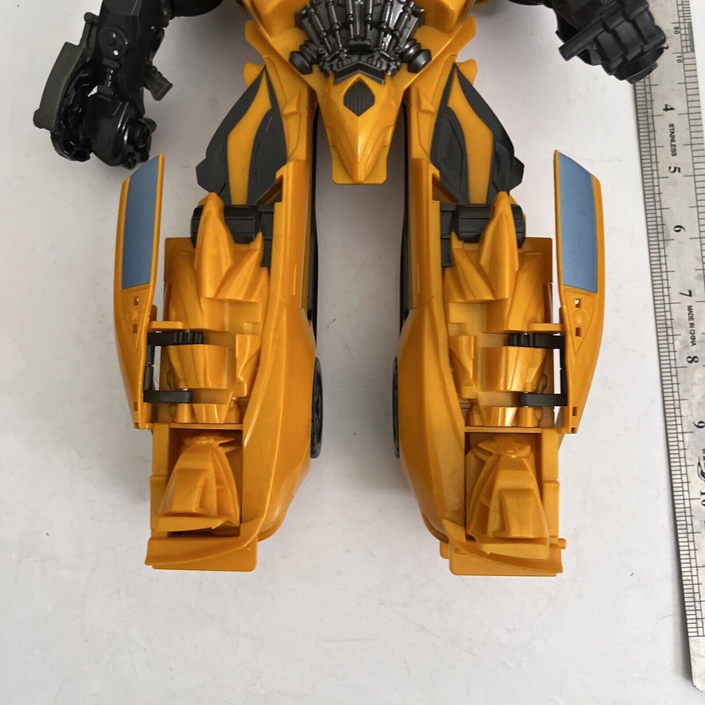 Bumblebee Transformers 11" Action Figure Hasbro Tomy Camaro Car V-2976A