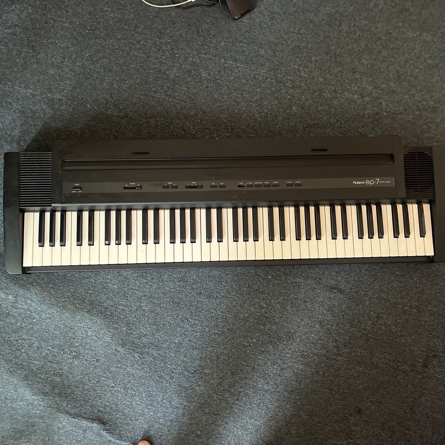 Roland ep7 Digital Piano *for parts or repair*