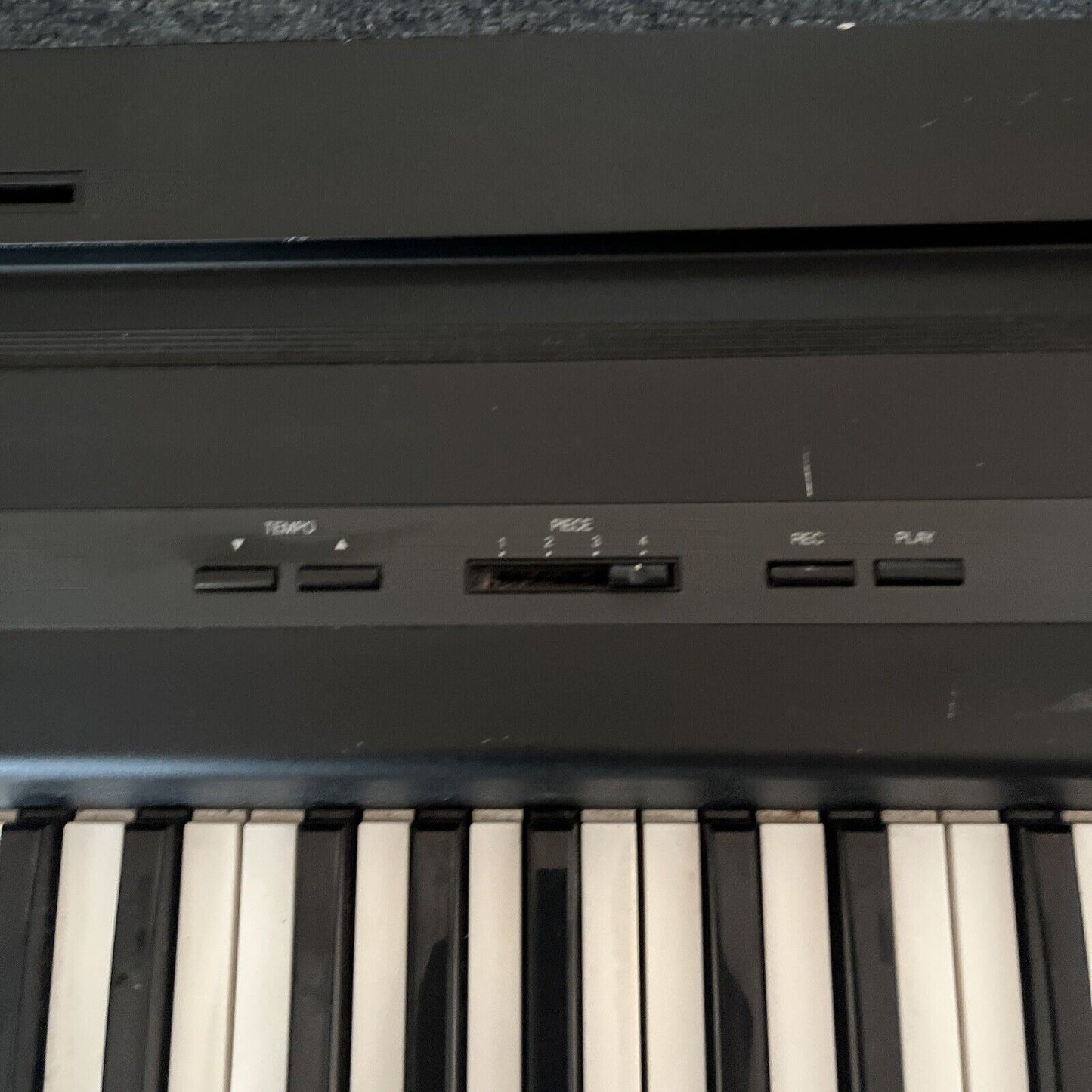 Roland ep7 Digital Piano *for parts or repair*