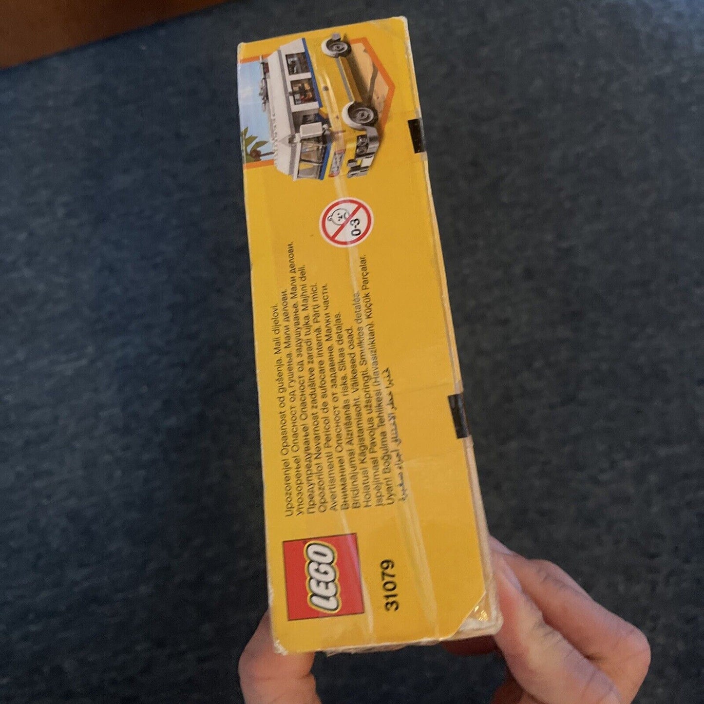 NEW LEGO CREATOR: Sunshine Surfer Van (31079)