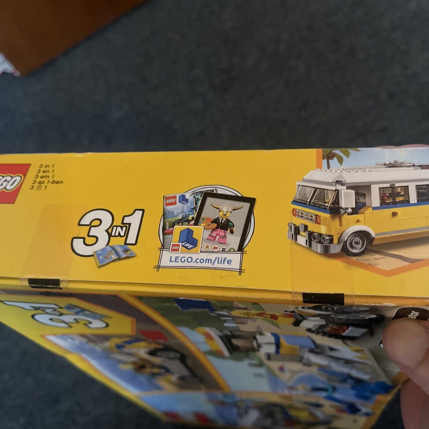 NEW LEGO CREATOR: Sunshine Surfer Van (31079)