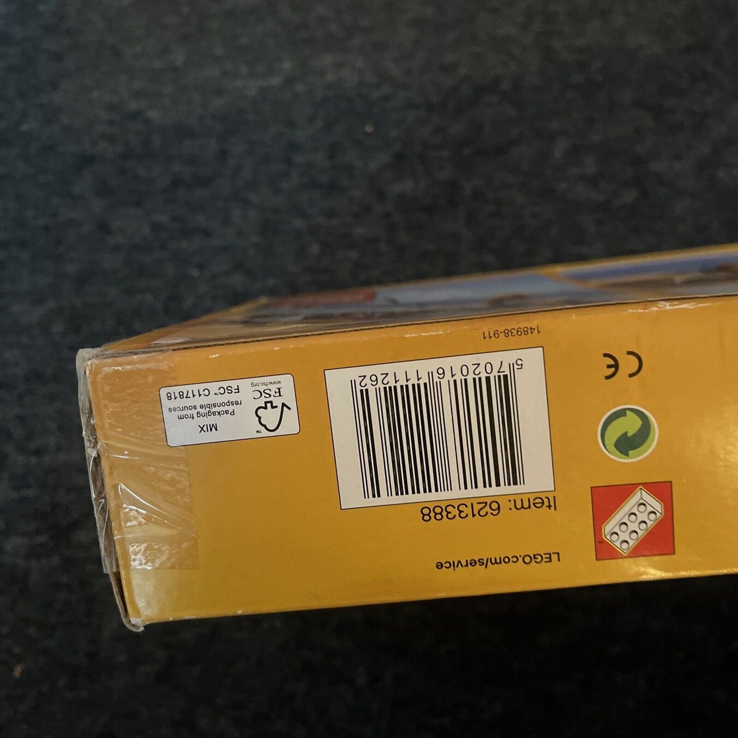 NEW LEGO CREATOR: Sunshine Surfer Van (31079)