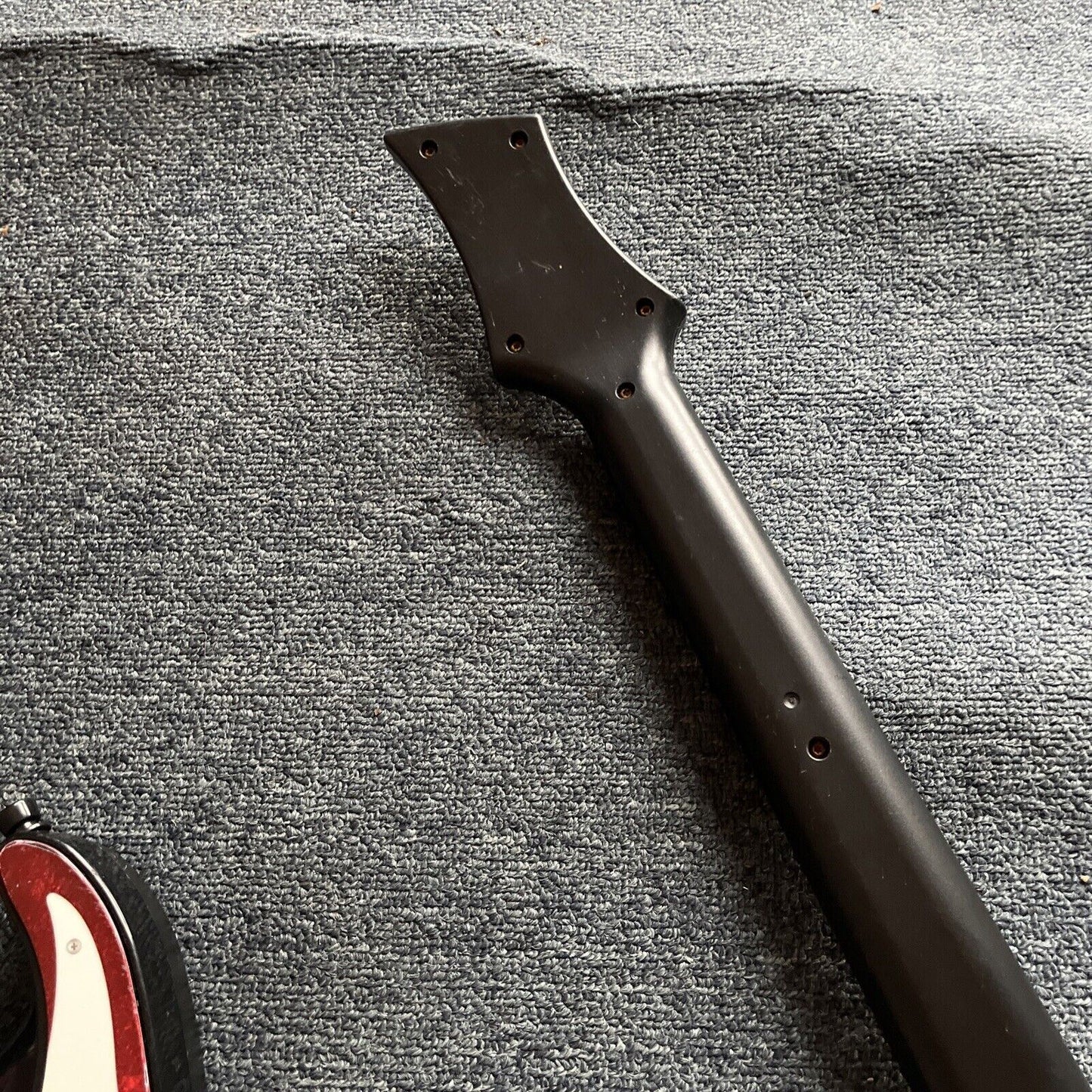 2x Guitar Hero Rock Band Wireless Guitar for Nintendo Wii 95911.805