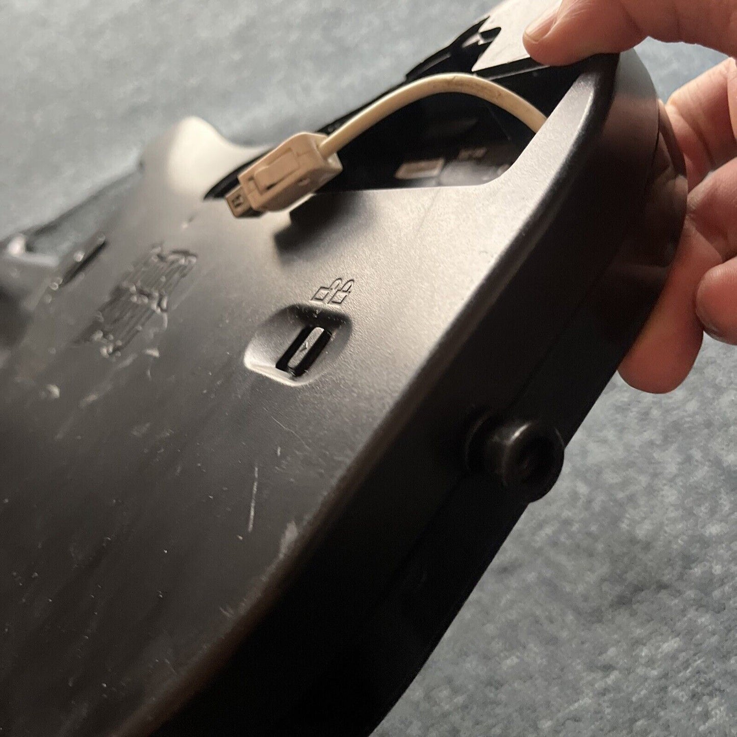 2x Guitar Hero Rock Band Wireless Guitar for Nintendo Wii 95911.805