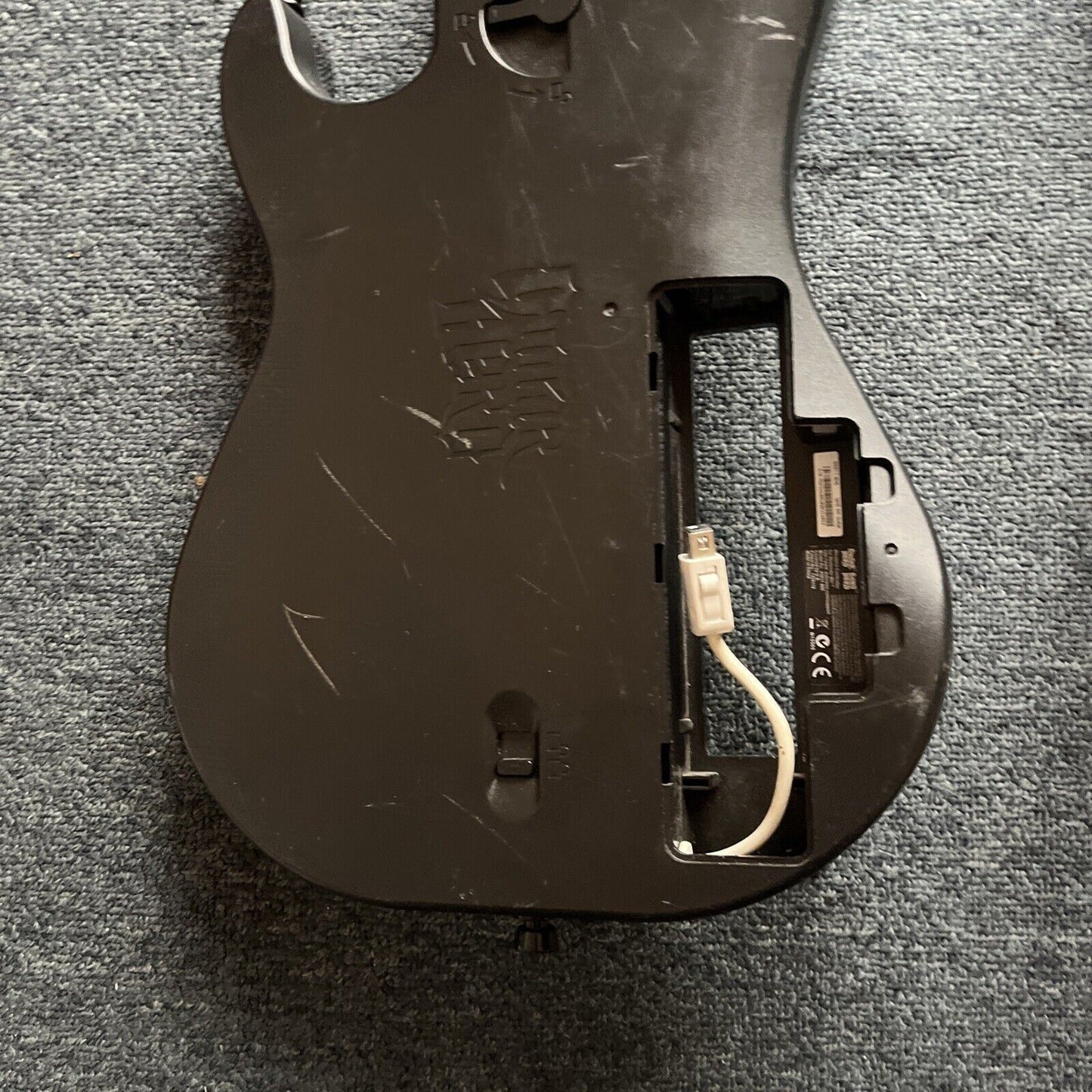 2x Guitar Hero Rock Band Wireless Guitar for Nintendo Wii 95911.805