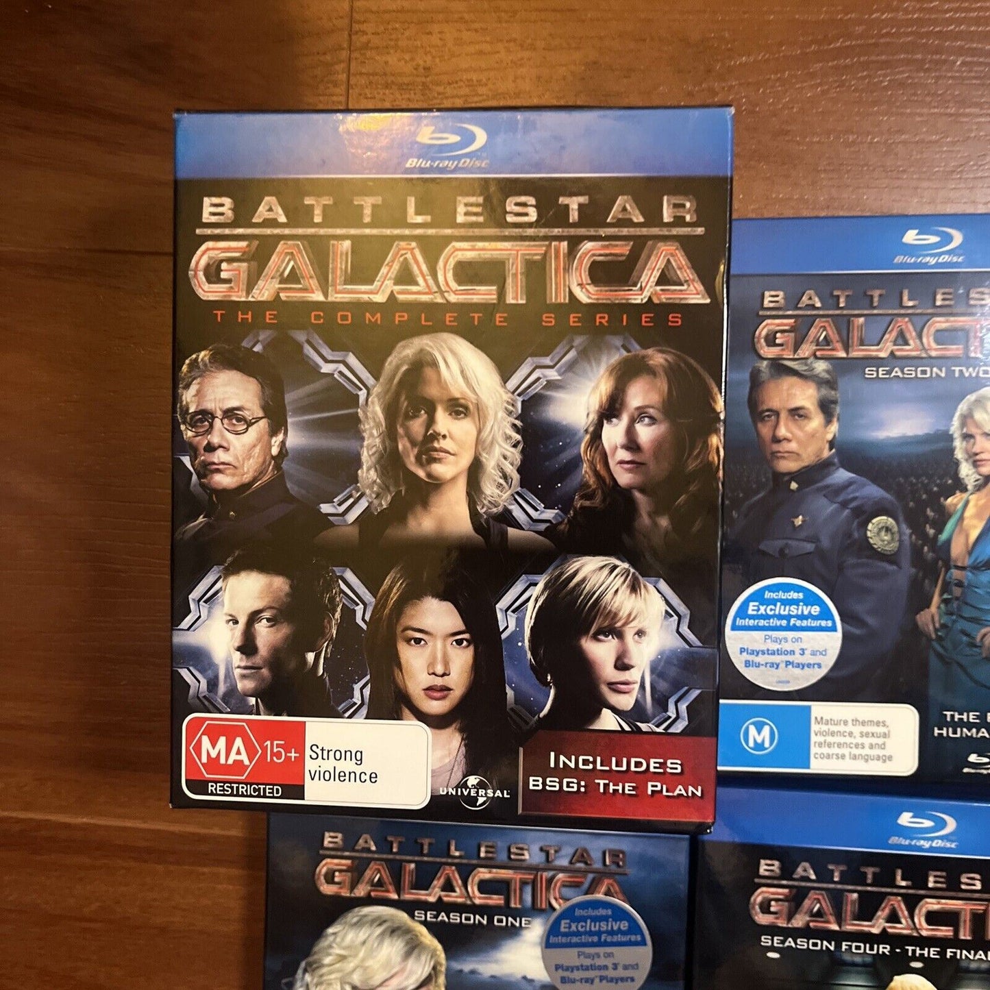 Battlestar Galactica: The Complete Series (Bluray, 2009, 21-Disc) All Regions