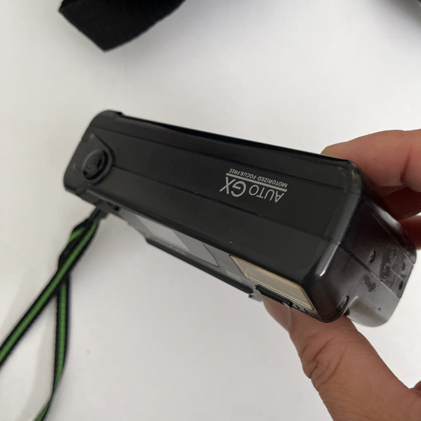 Chinon Auto GX 35mm Film Camera *for parts or repair*