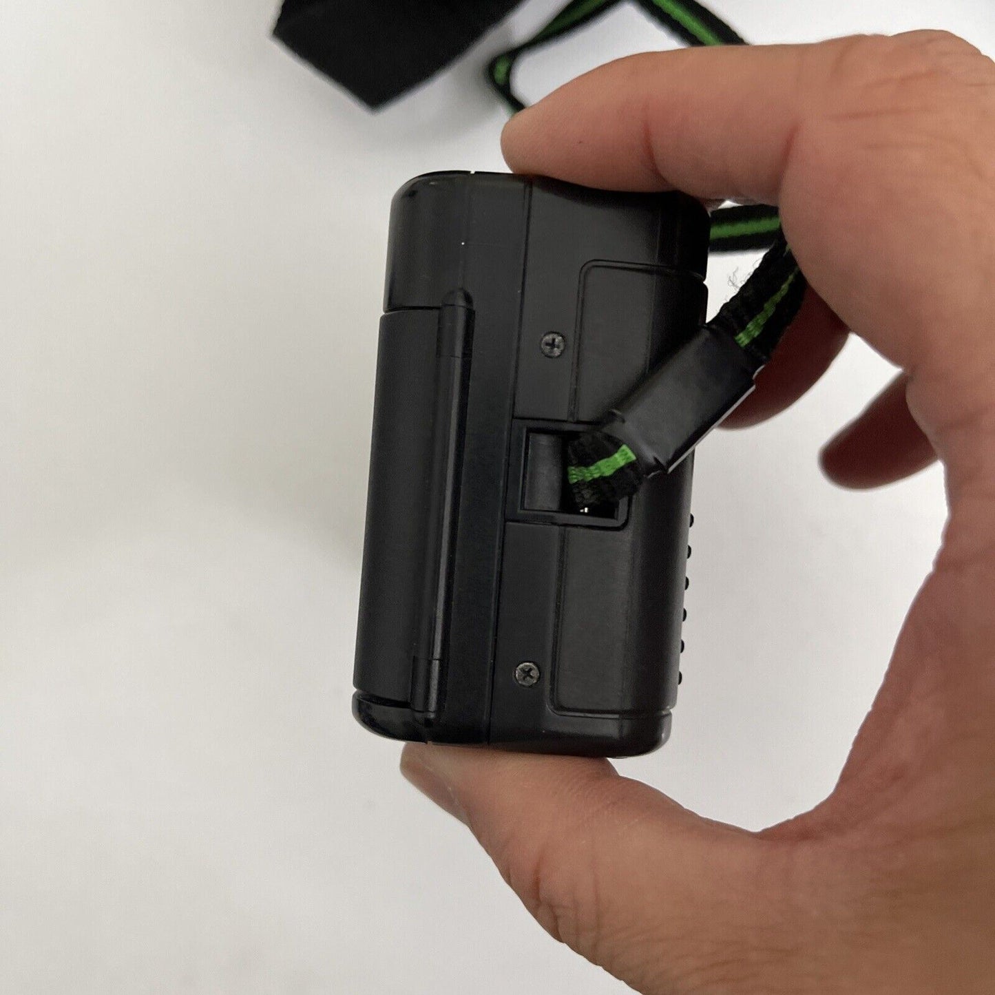 Chinon Auto GX 35mm Film Camera *for parts or repair*