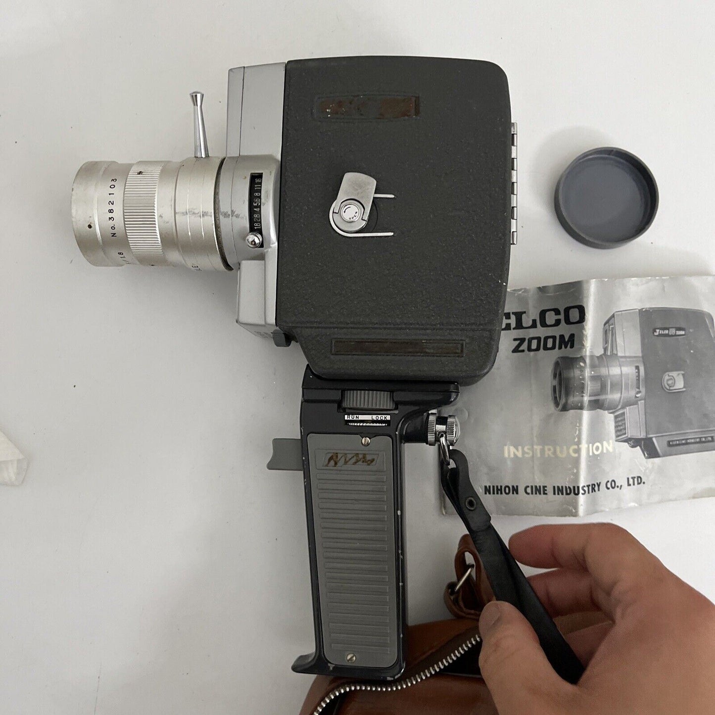 Vintage Jelco U-8 Zoom 8mm Windup Camera *for parts or repair*