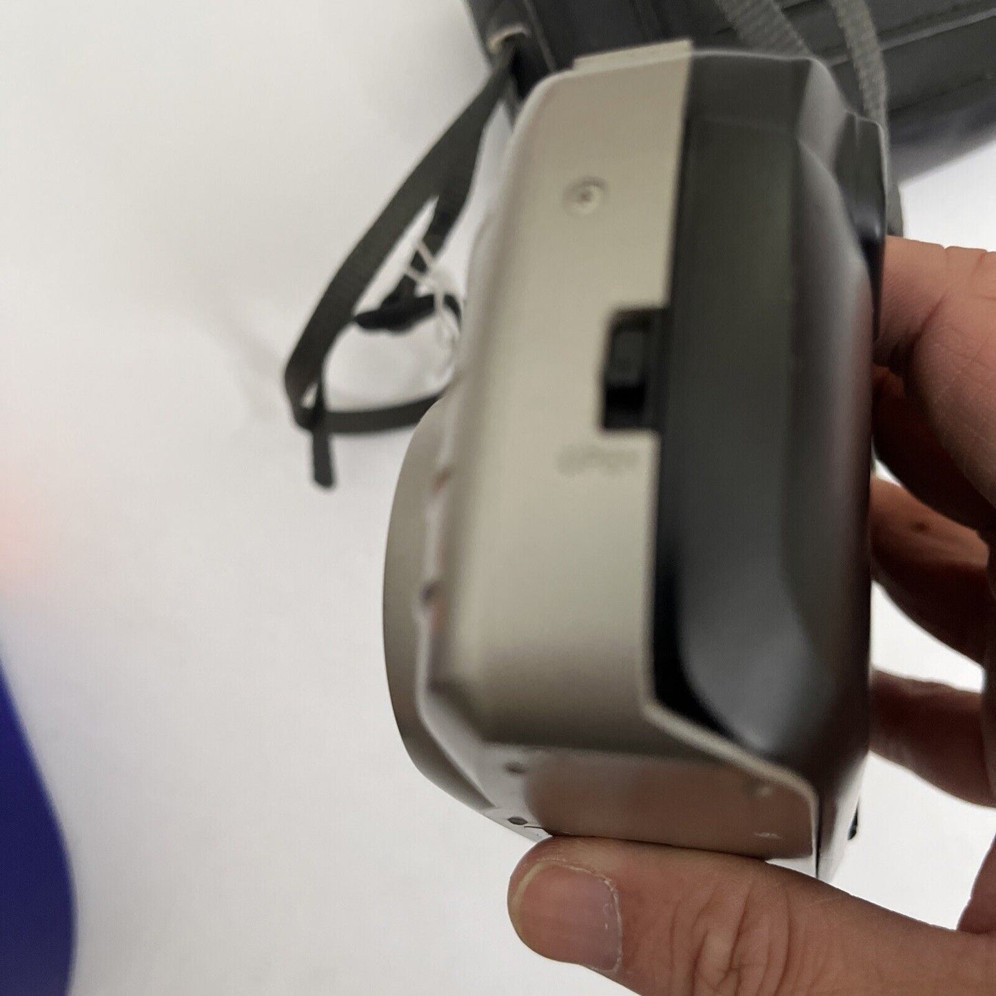 Minolta Riva Zoom 125EX 35mm Film Camera *for parts or repair*