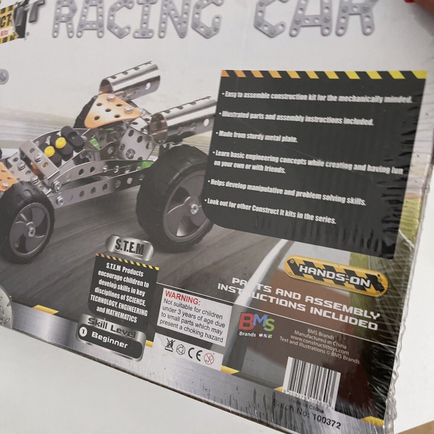 *New Sealed* RACING CAR Construct It! Construction Toy Kit Engineering Skills