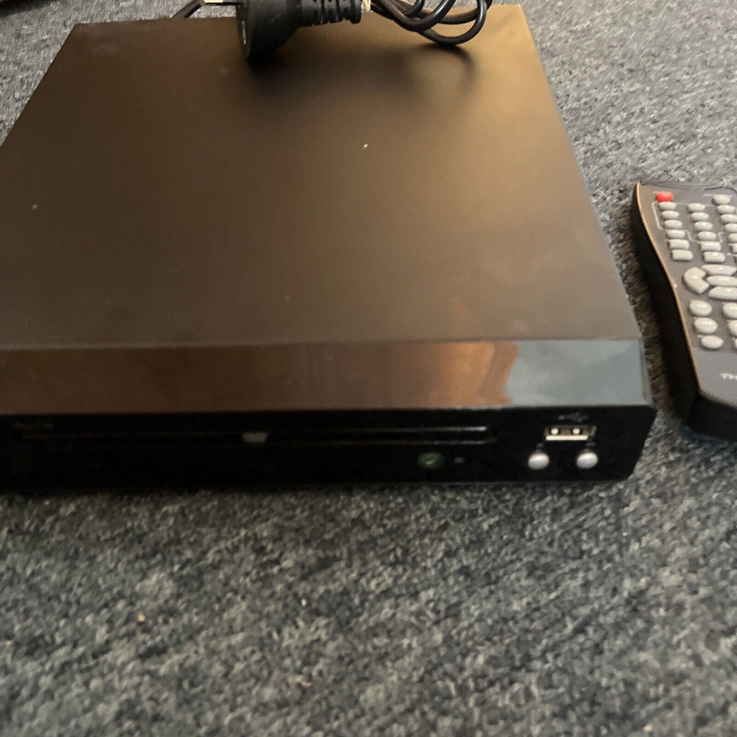 Thomson CD/DVD Player DV2137A with Remote Region 4