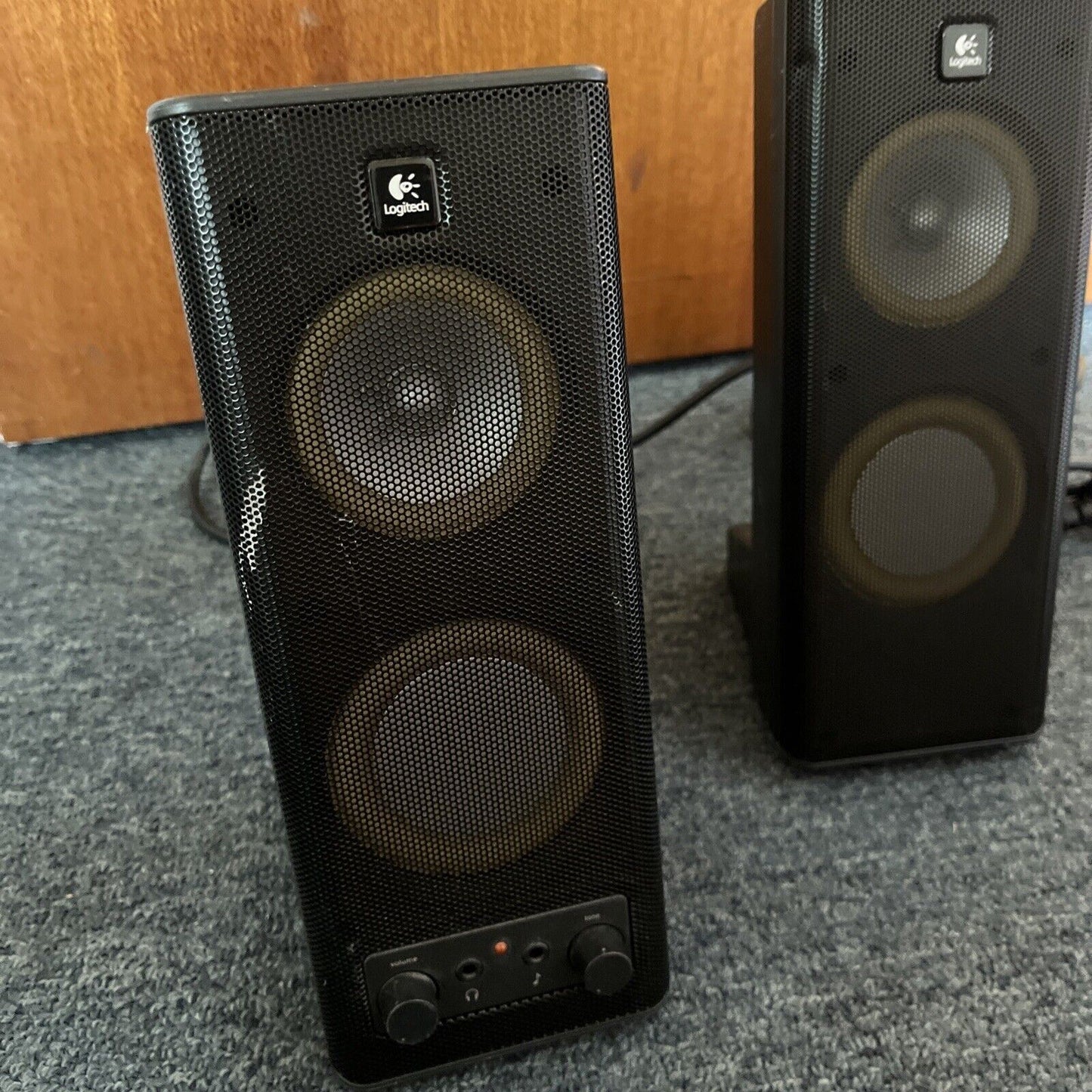 Logitech  X-140 S-0264B Computer Desktop Speakers 3.5mm