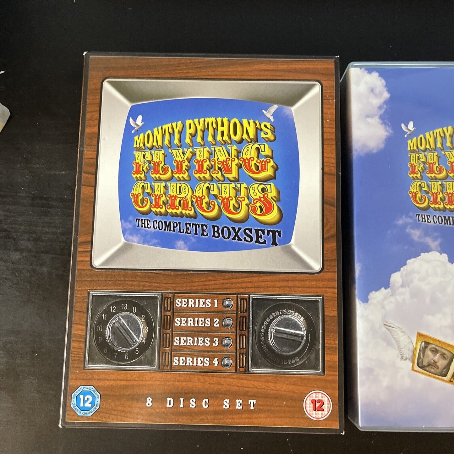 Monty Python's Flying Circus: The Complete Series Boxset (DVD, 8-Disc) Region 2