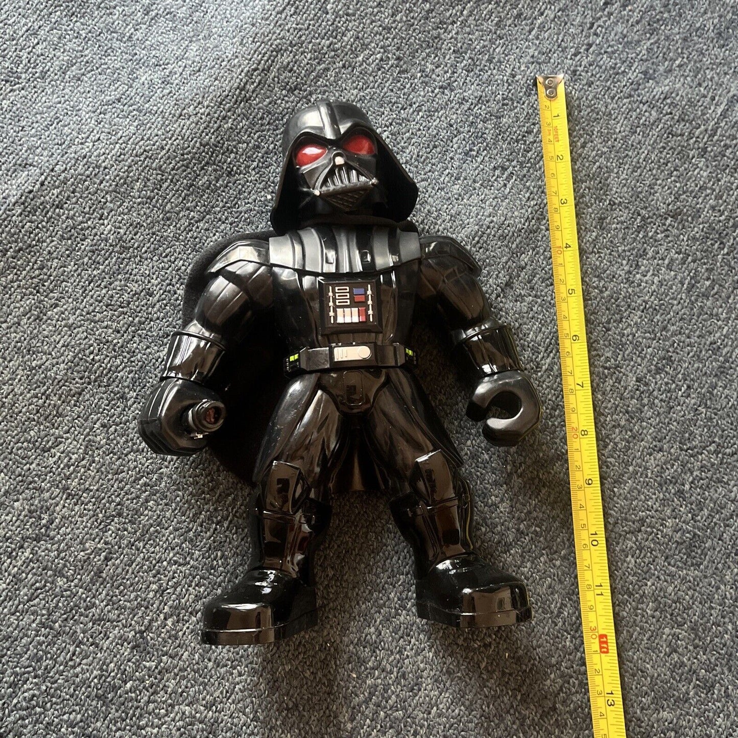 2x Star Wars Darth Vader 10" V3625B & 12" C-3252A 2016 LFL