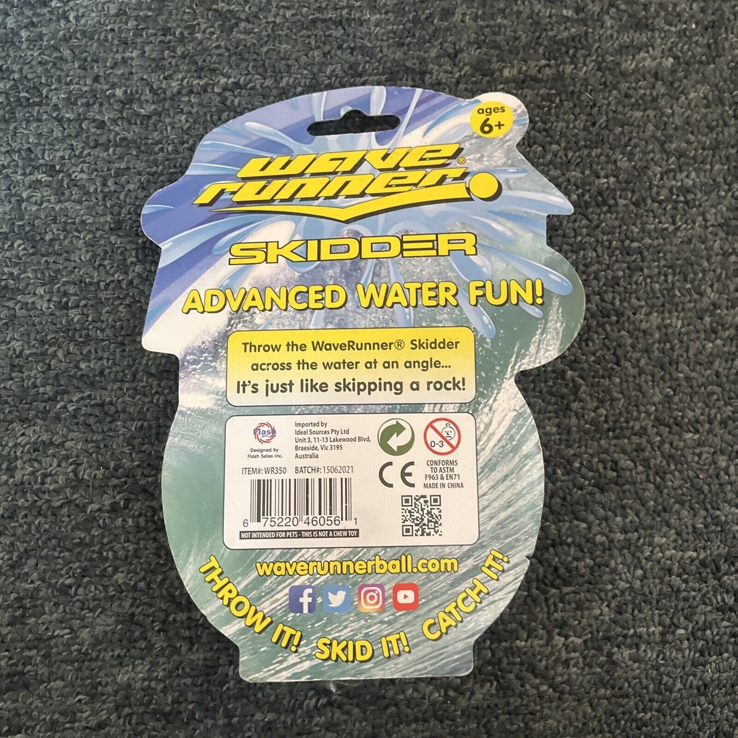 Wave Runner Skidder - Throw it! Catch it! Skid it!