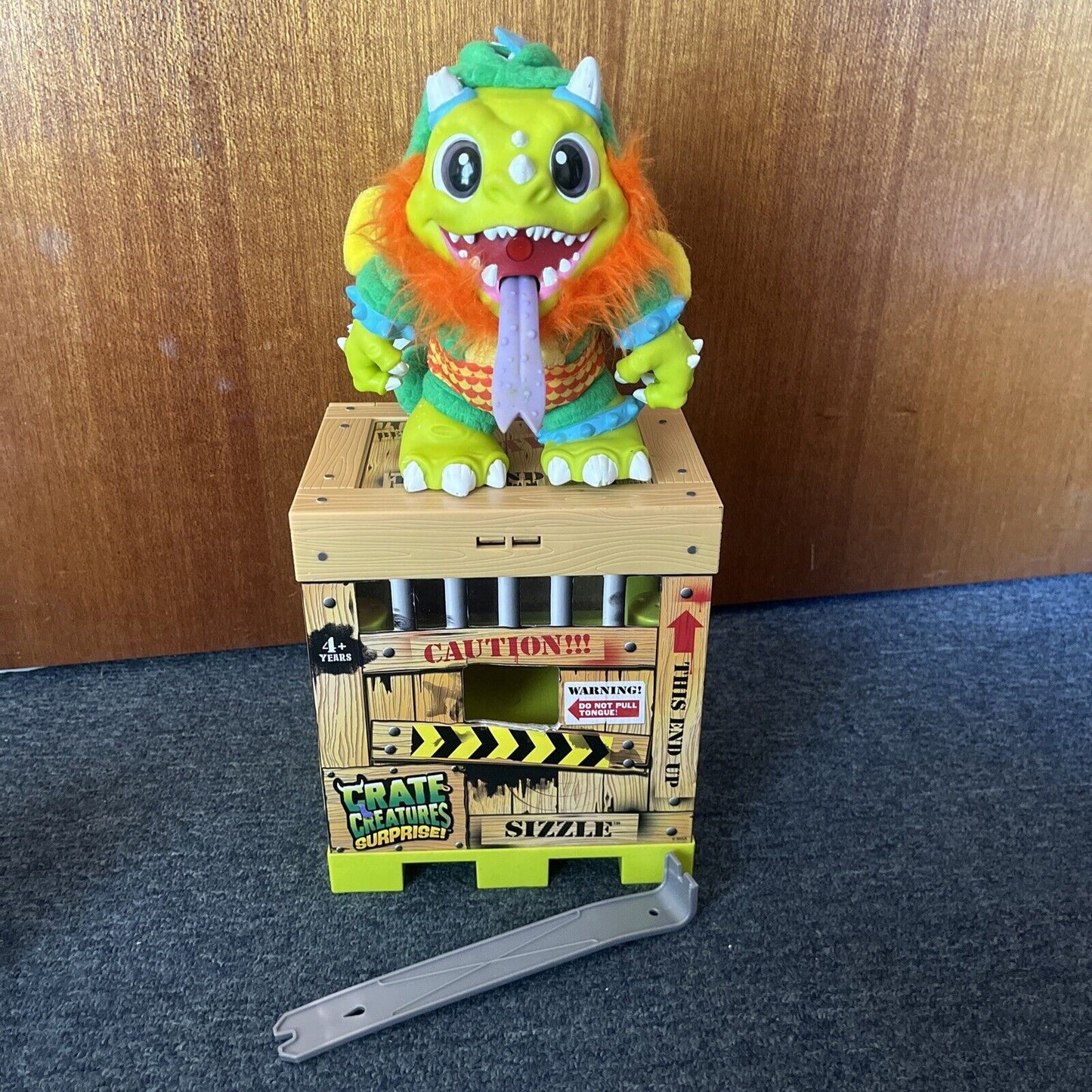 Crate Creatures Surprise - Sizzle *Lock Not Included*