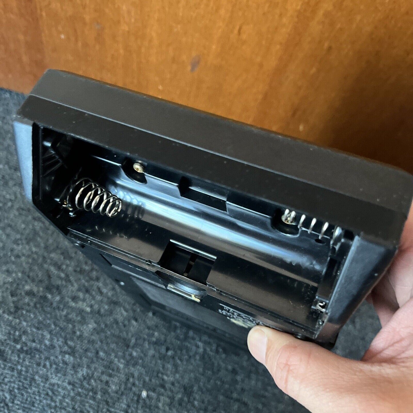 Panasonic Slim Line Portable Cassette Recorder RQ-2104 *missing battery lid*