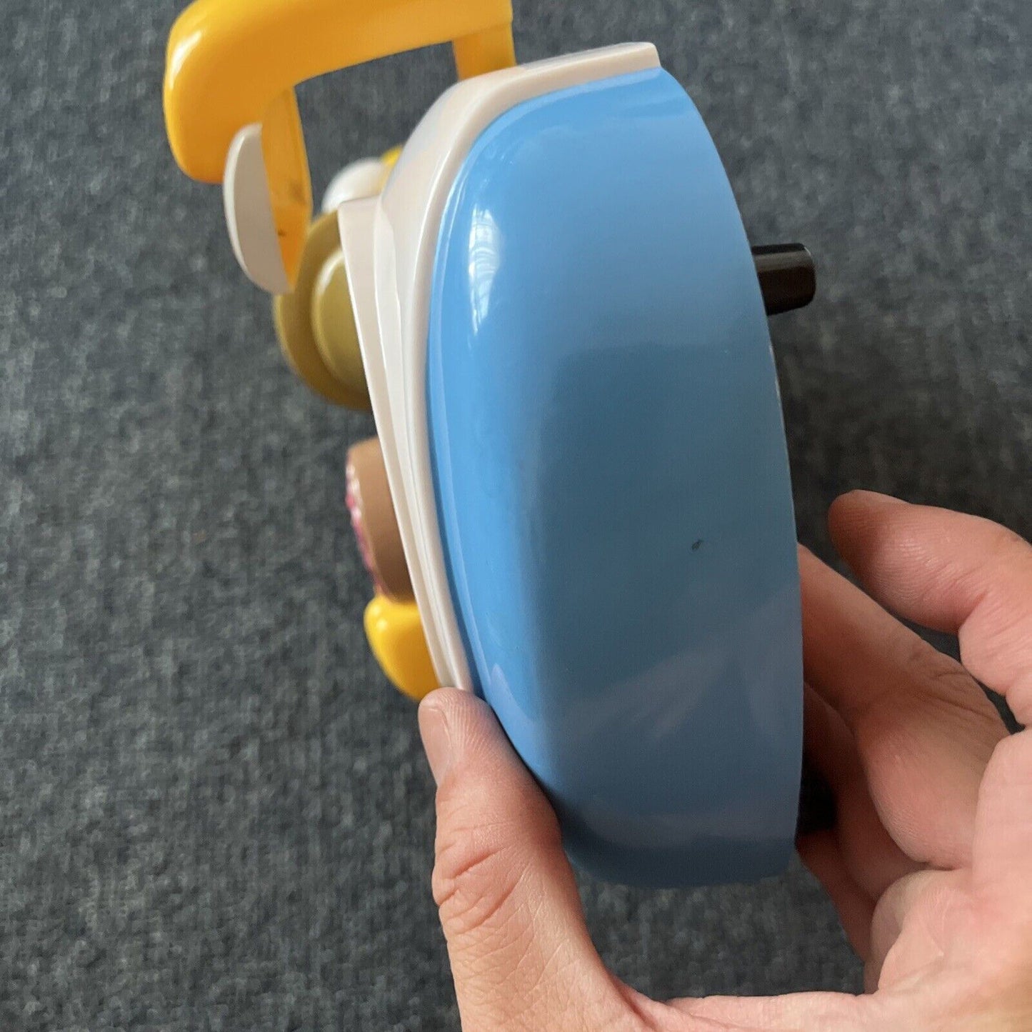 Homer Simpson Wall Clock with Moving Arms Donut Duff Beer 2009