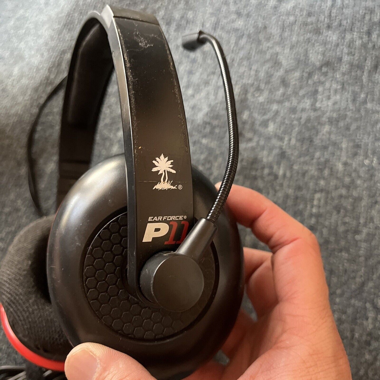 Turtle Beach EarForce P11 *for parts or repair*