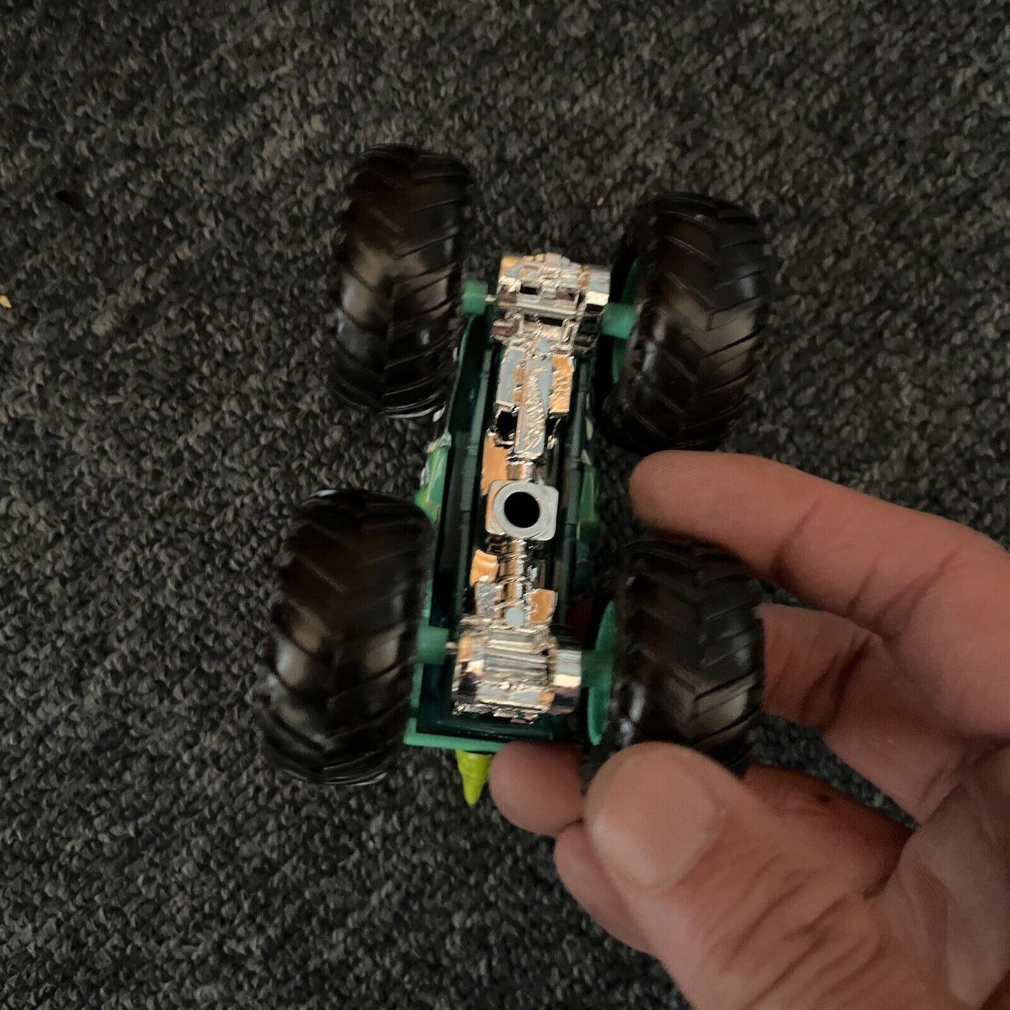 3x Hot Wheels Monster Truck & Hot Wheels Car