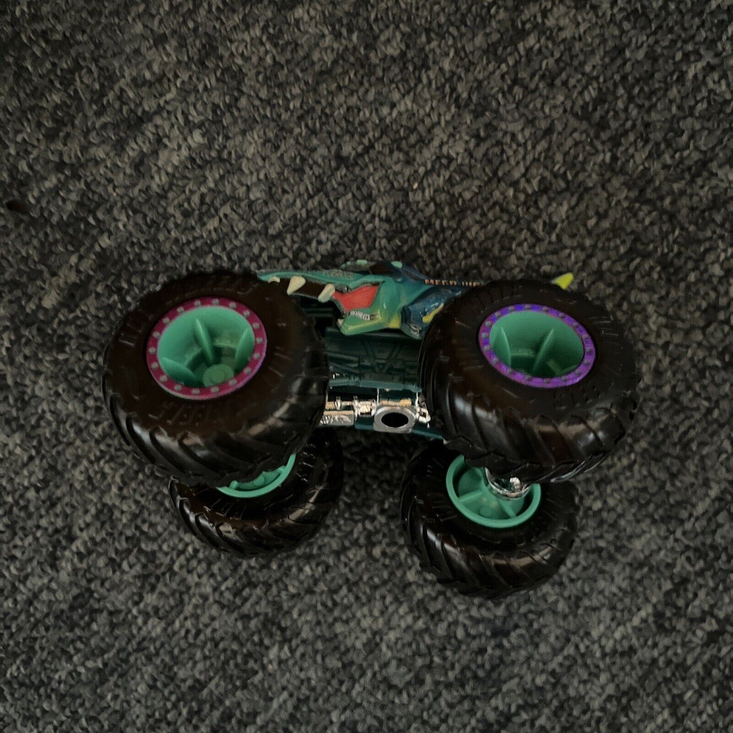 3x Hot Wheels Monster Truck & Hot Wheels Car