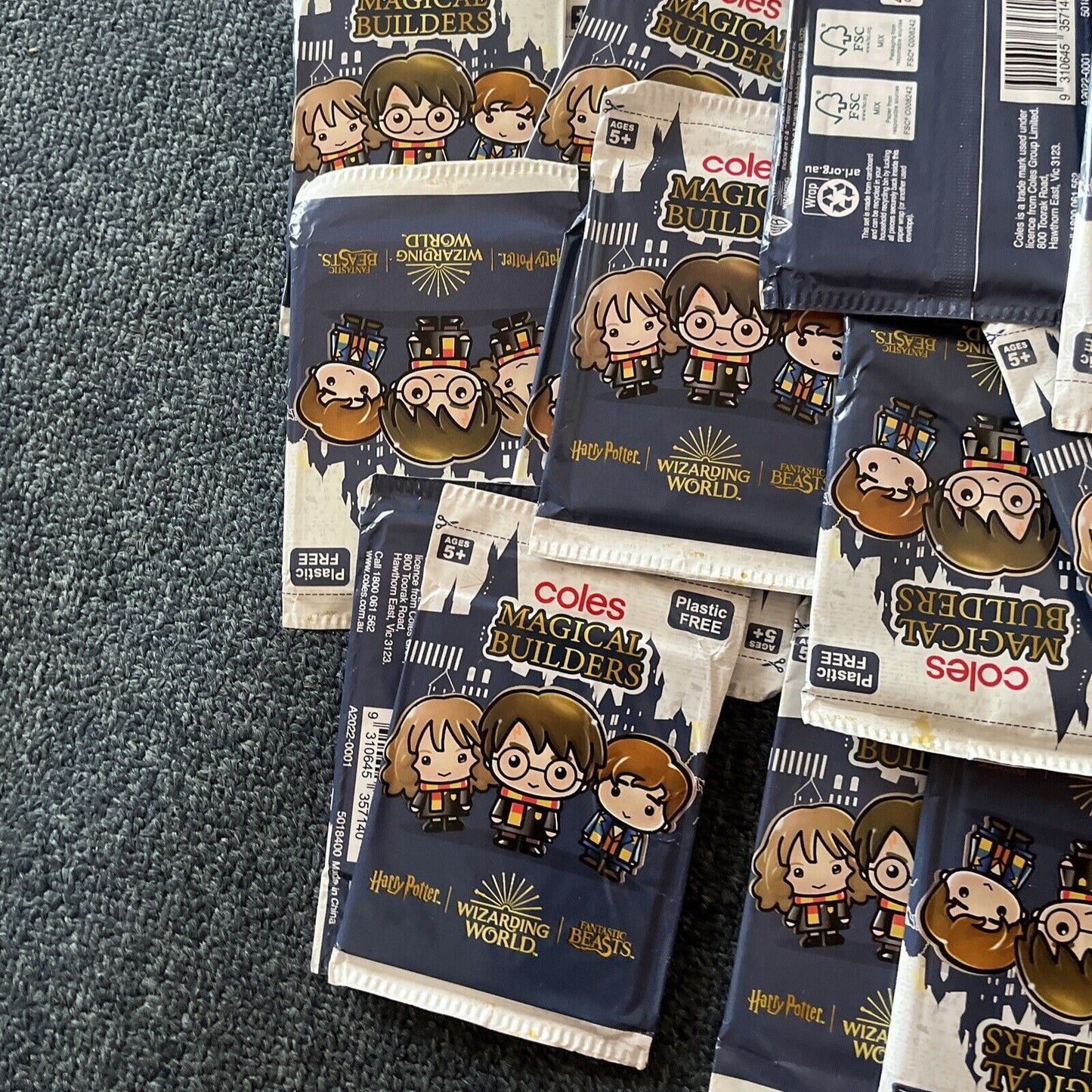 40x Magical Builders Harry Potter/Fantastic Beasts Collectable Unopened Coles