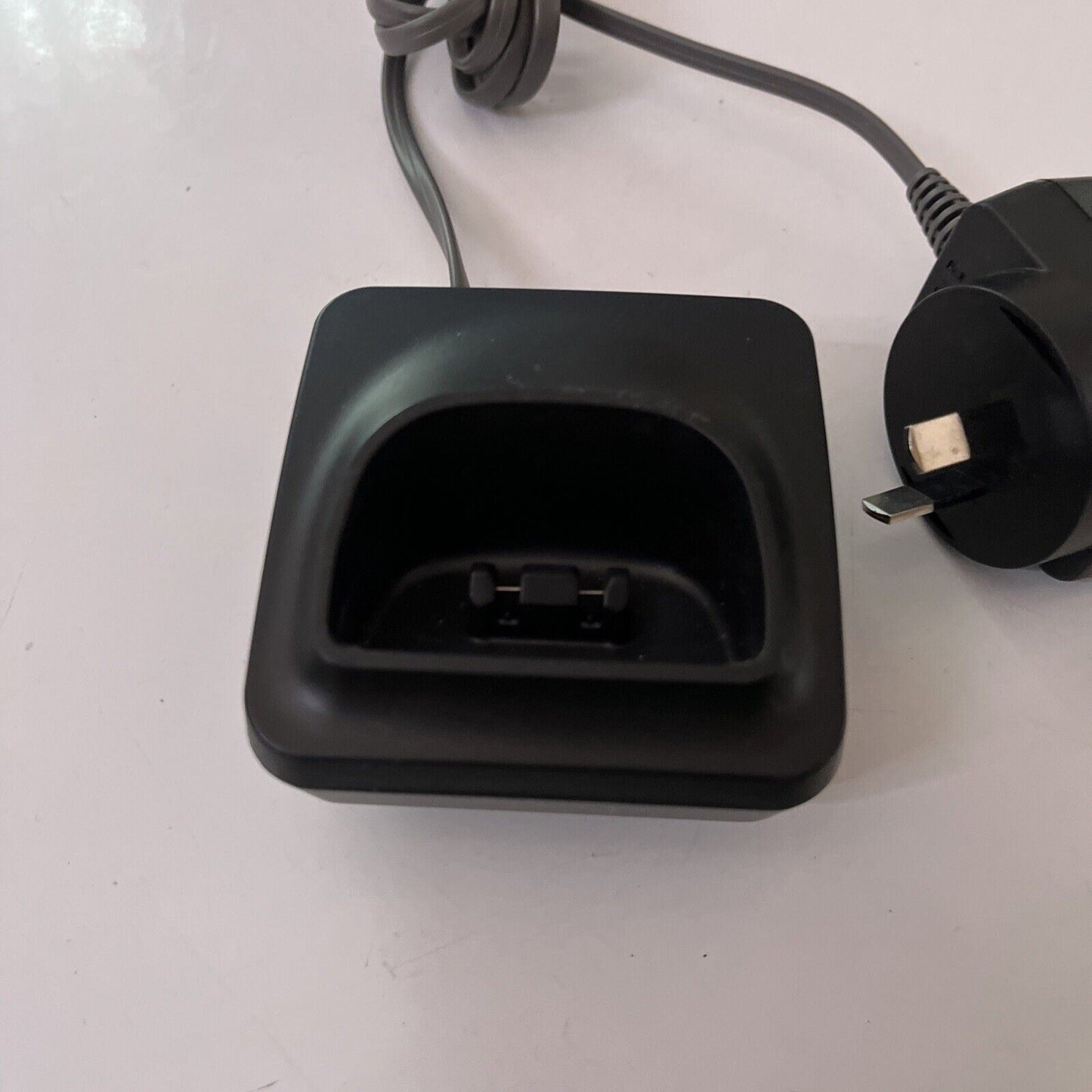 Panasonic PNLC1064 Charging Base & AC Adapter PNLV233AL *No phone*