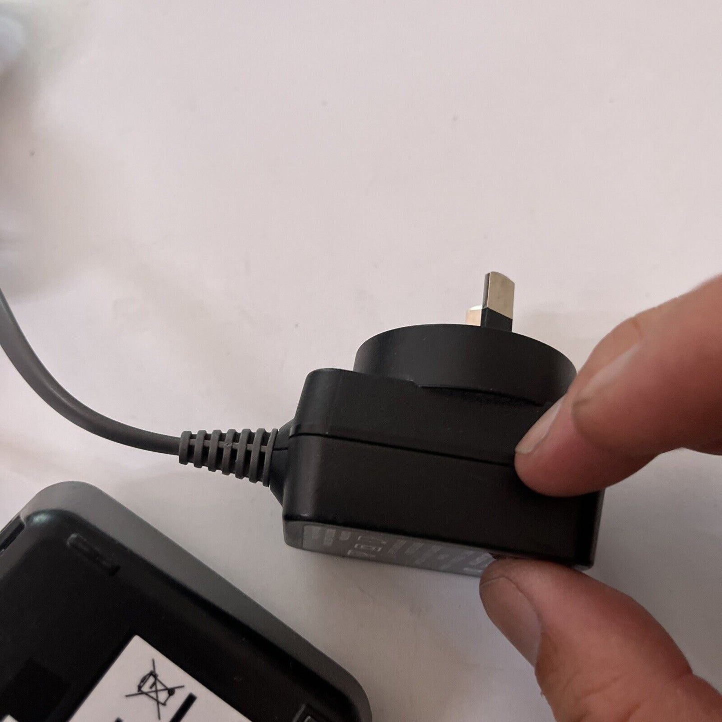 Panasonic PNLC1064 Charging Base & AC Adapter PNLV233AL *No phone*