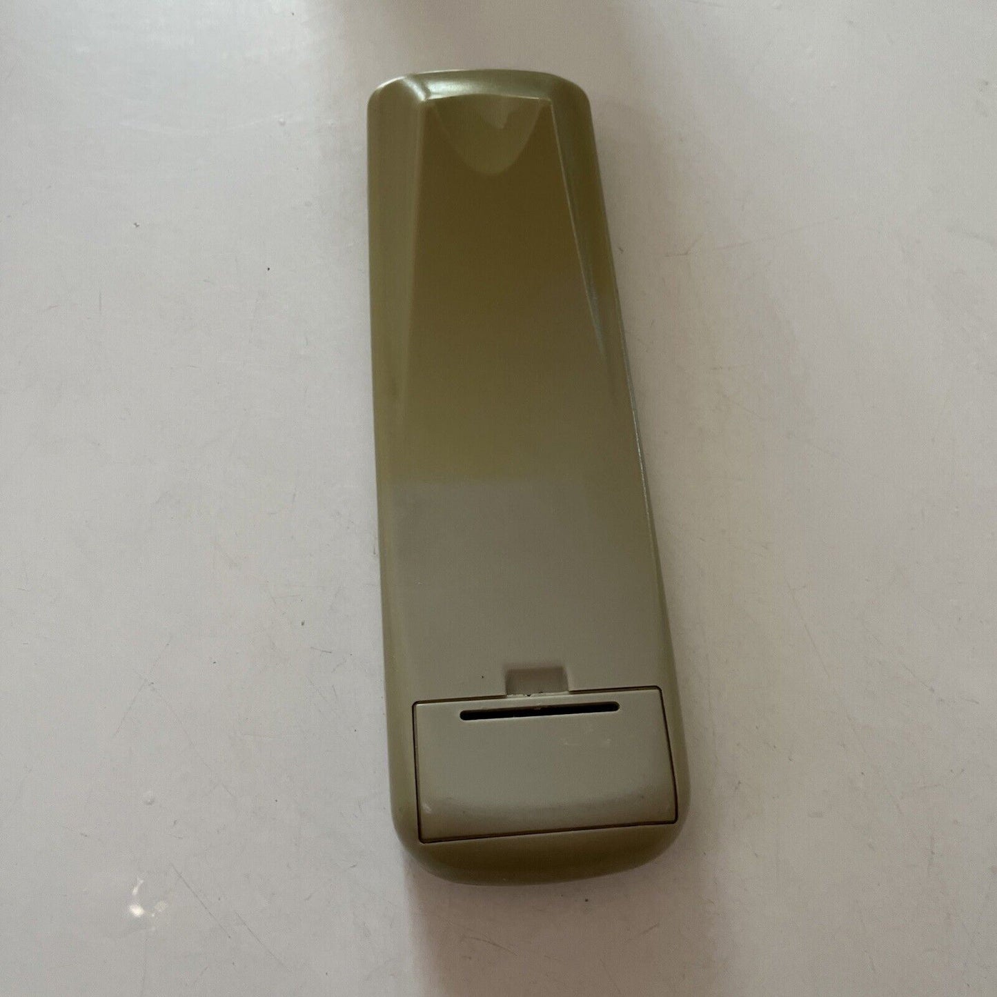 Genuine Magnavox SJ-S1A-3 Remote Control for DVD player