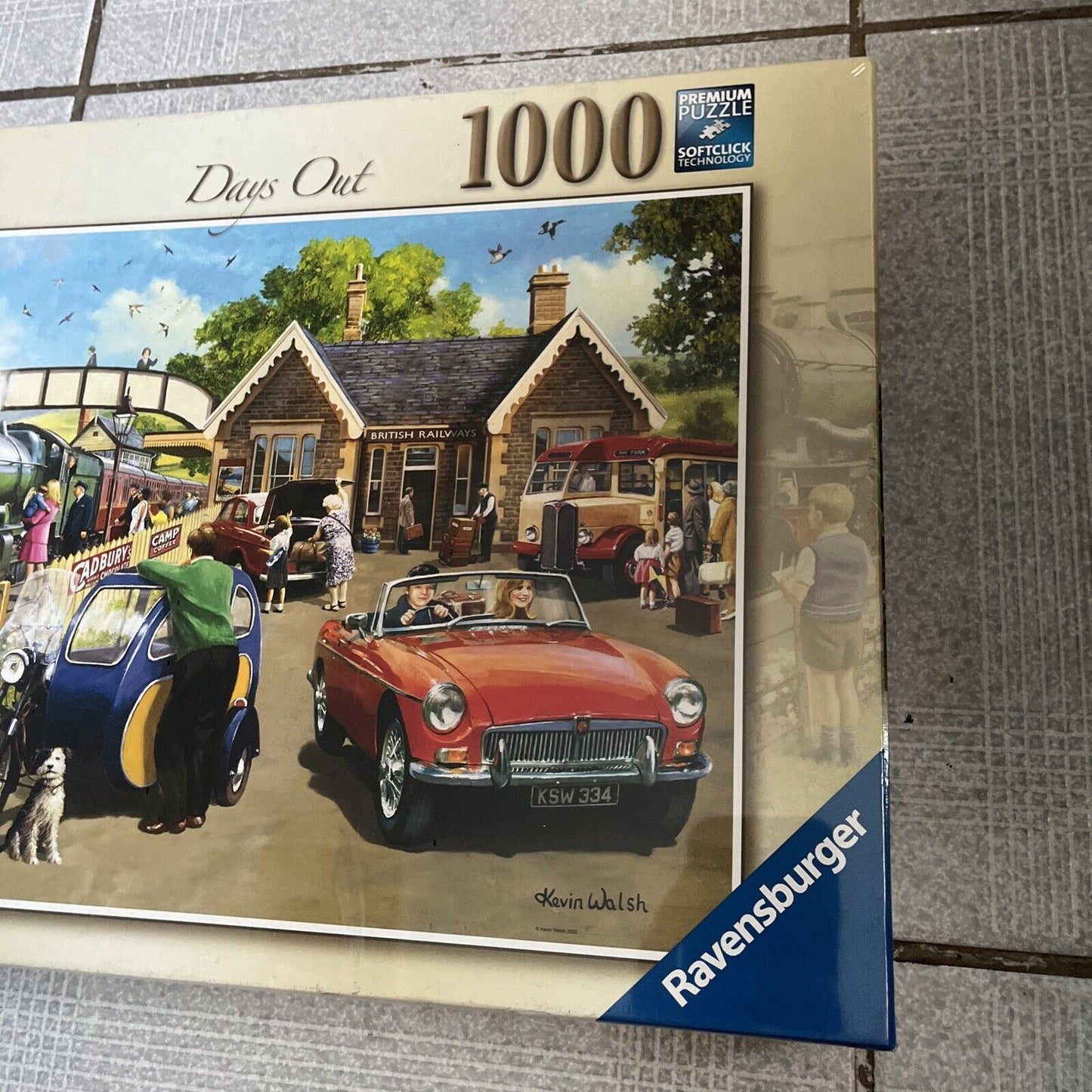 *New Sealed* Ravensburger - Leisure Days: Days Out Puzzle Kevin Walsh 1000pc