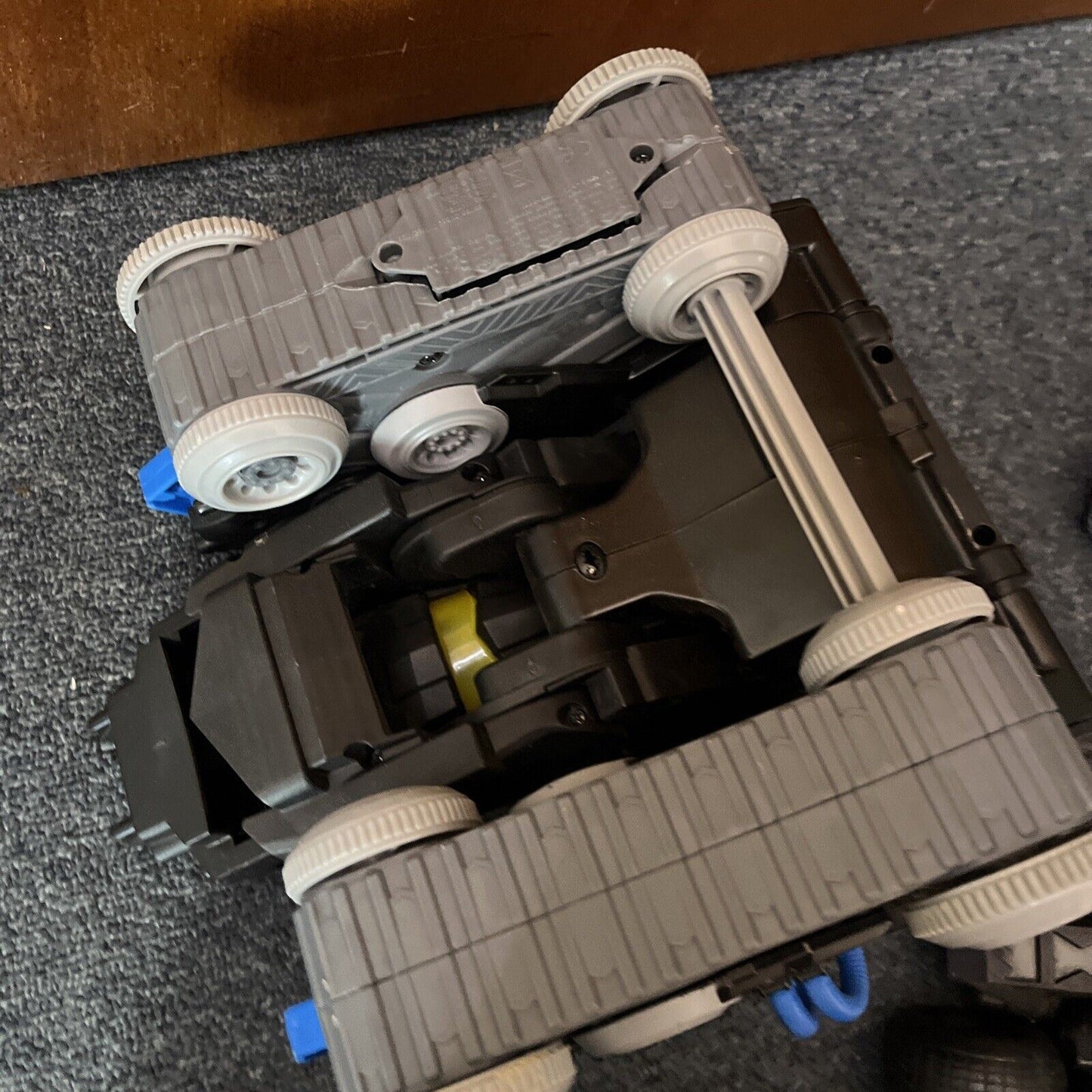 3x Batman Vehicles: Batbot 2013 16", H1387 2015 Batmobile Mattel