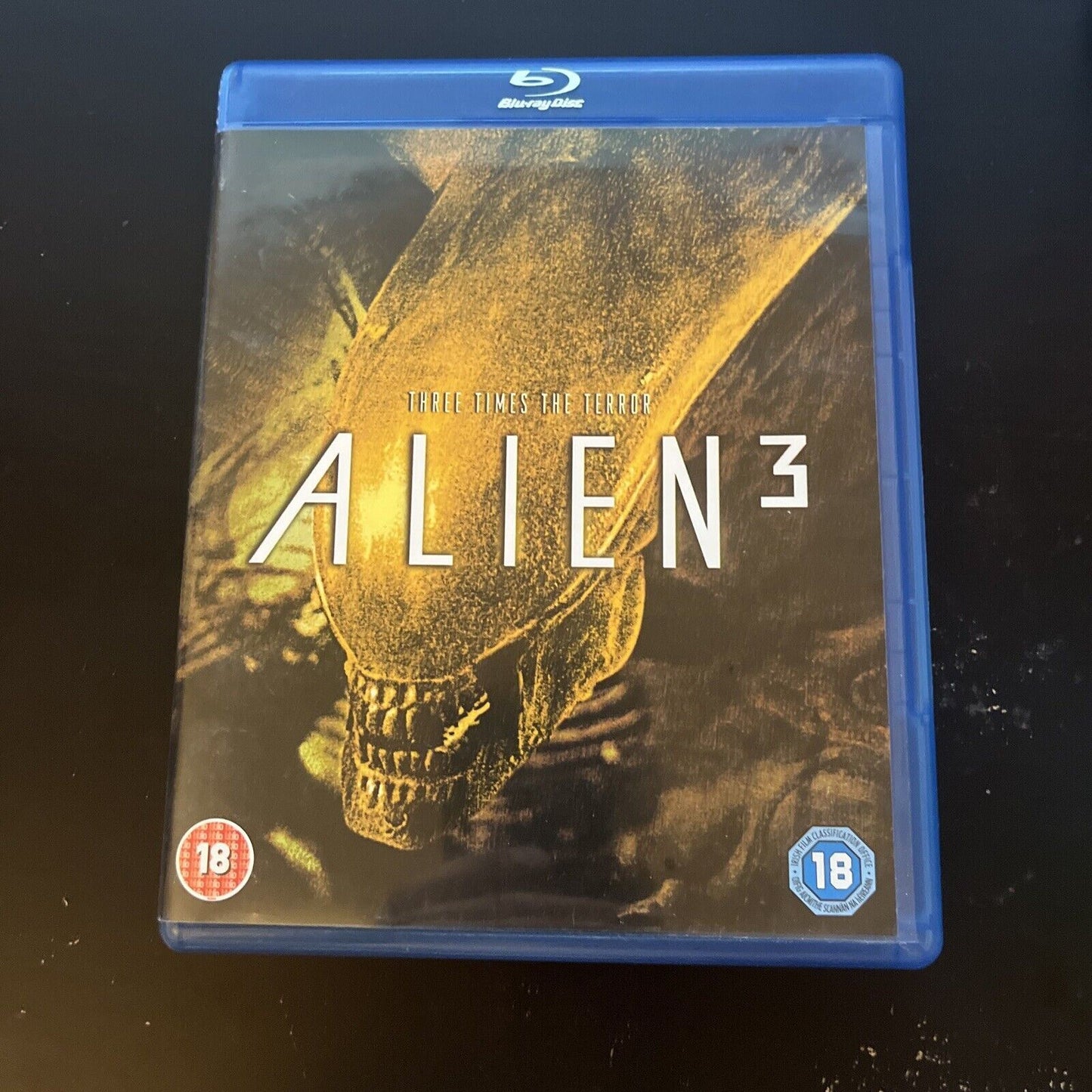 Alien 3 (Blu-ray, 1992) Sigourney Weaver, Charles S. Dutton, All Regions