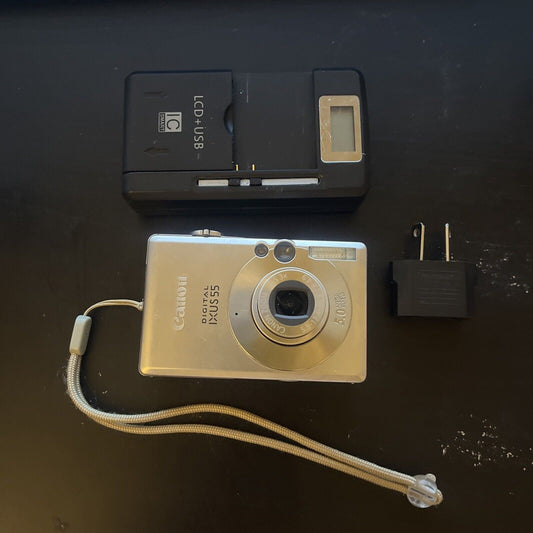 Canon IXUS 55 Digital Camera with Battery Charger 5MP